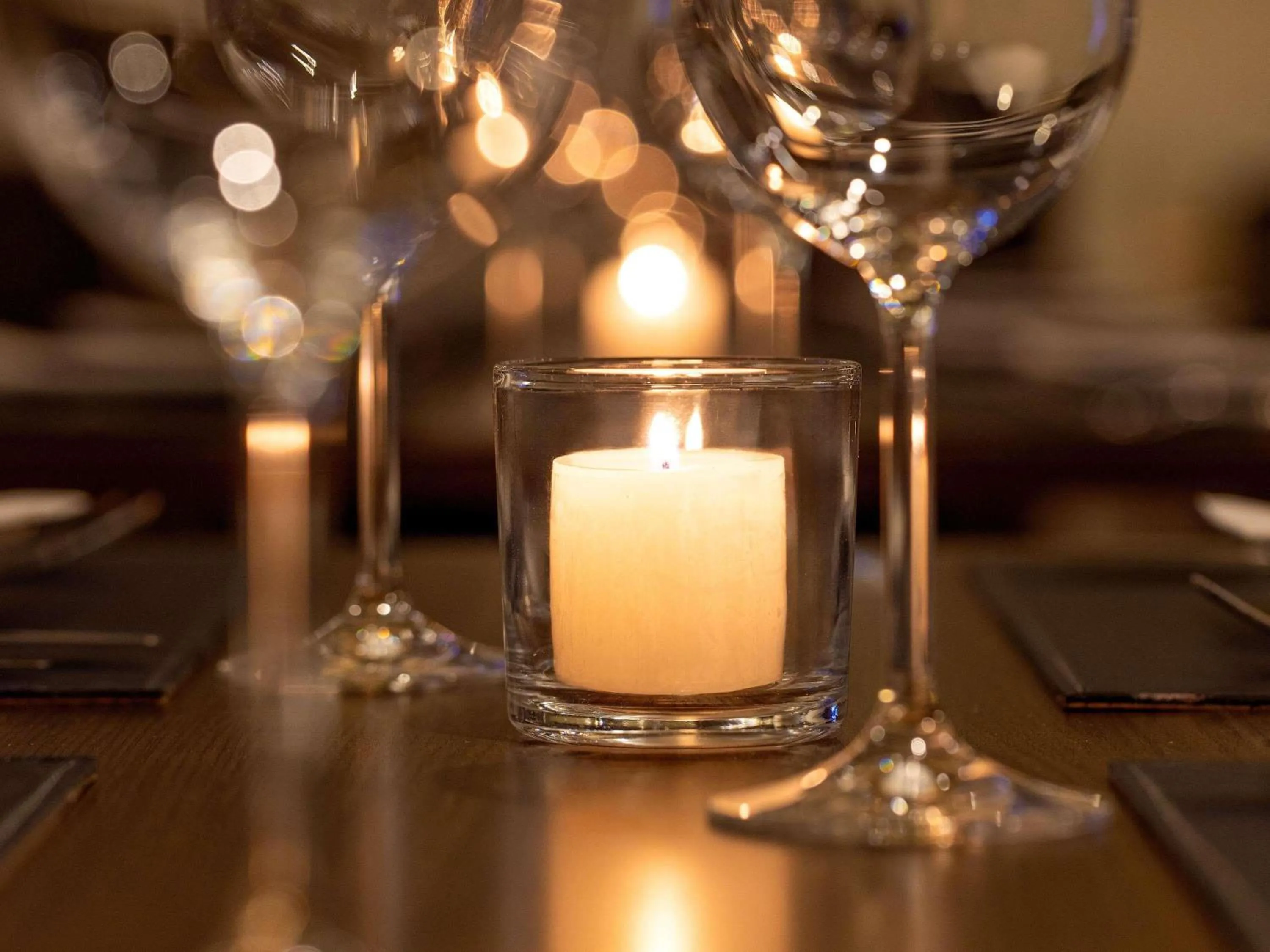 Restaurant/places to eat in Grand Mercure Curitiba Rayon