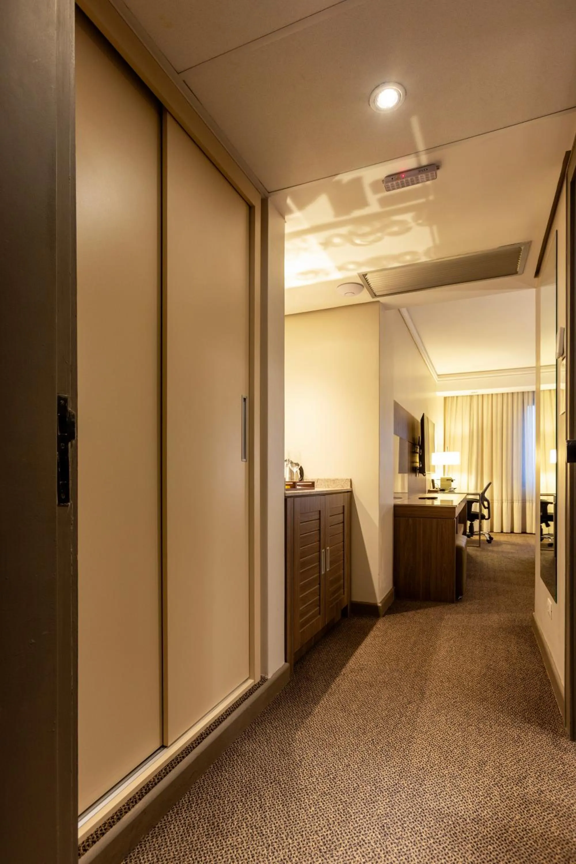 locker in Grand Mercure Curitiba Rayon