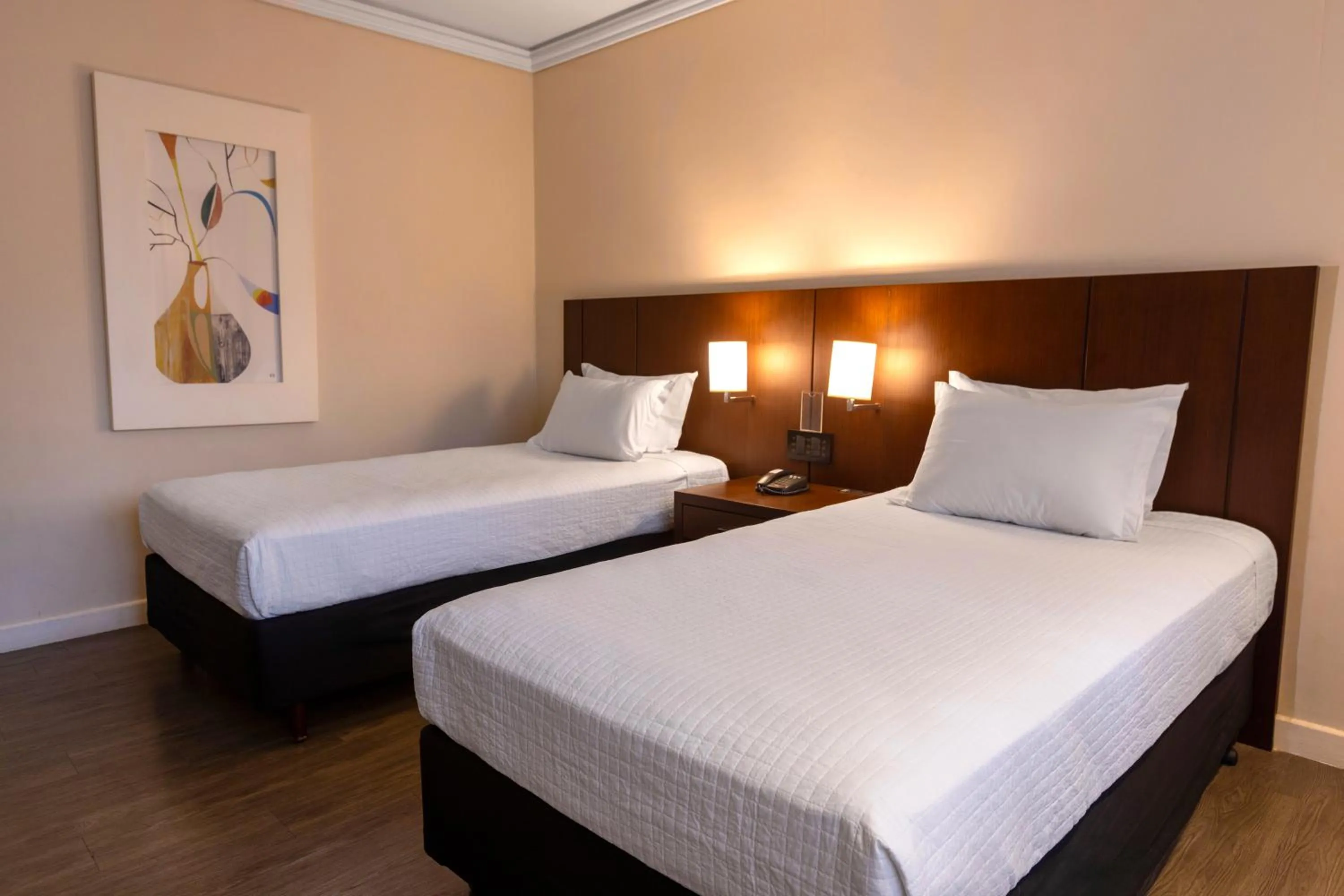 Bed in Grand Mercure Curitiba Rayon