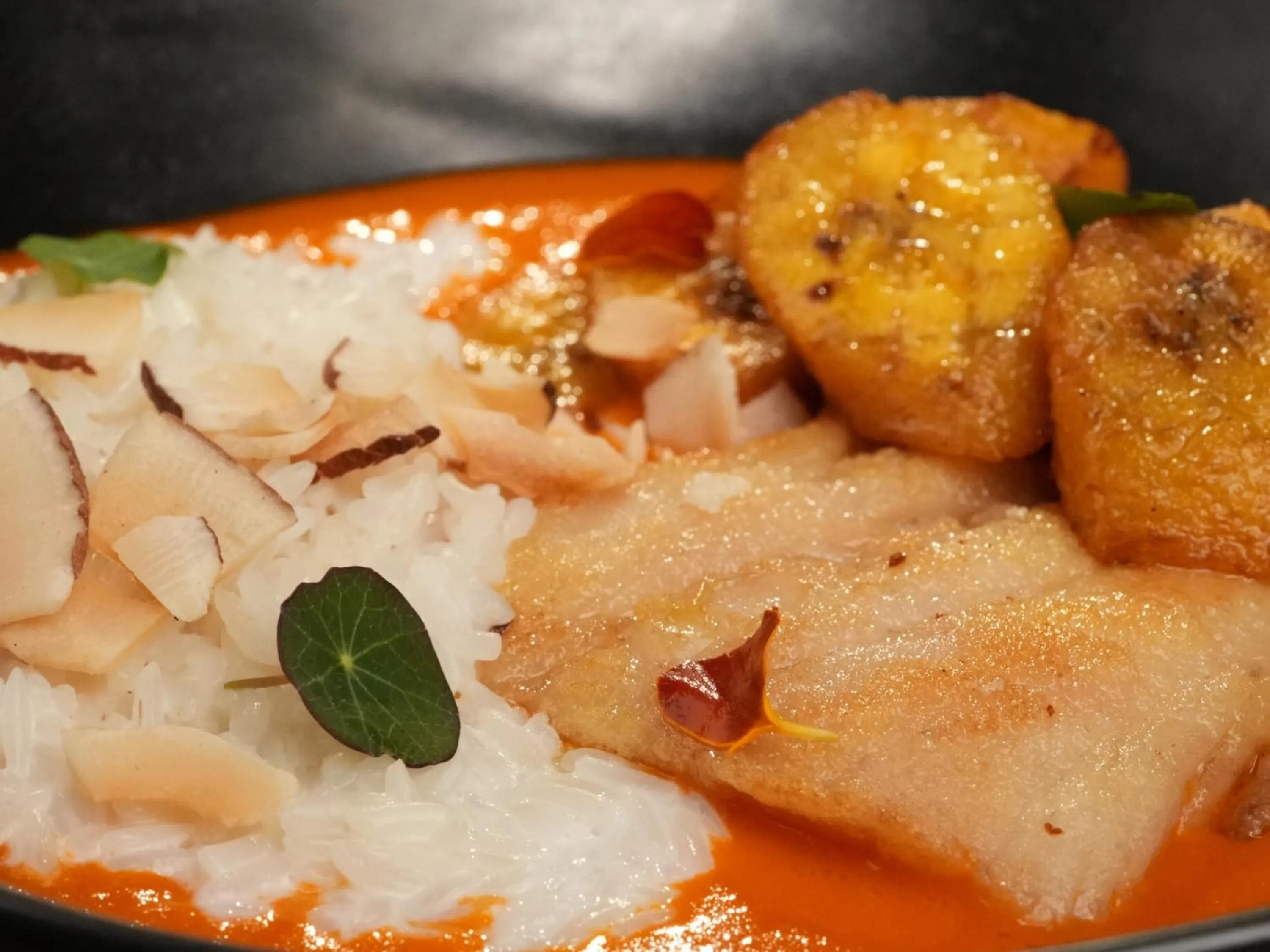 Restaurant/places to eat in Grand Mercure Curitiba Rayon