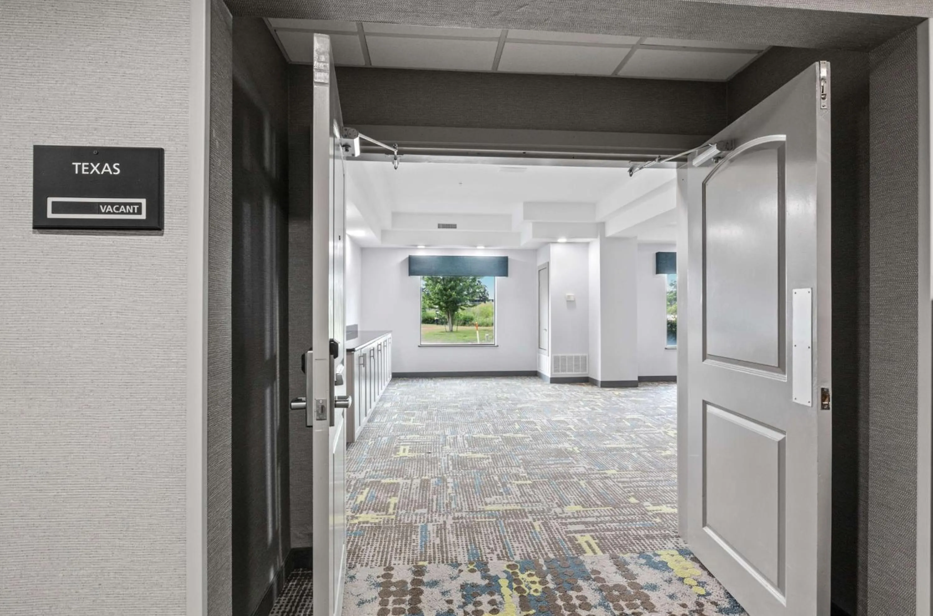 Meeting/conference room in Hampton Inn & Suites Mount Pleasant