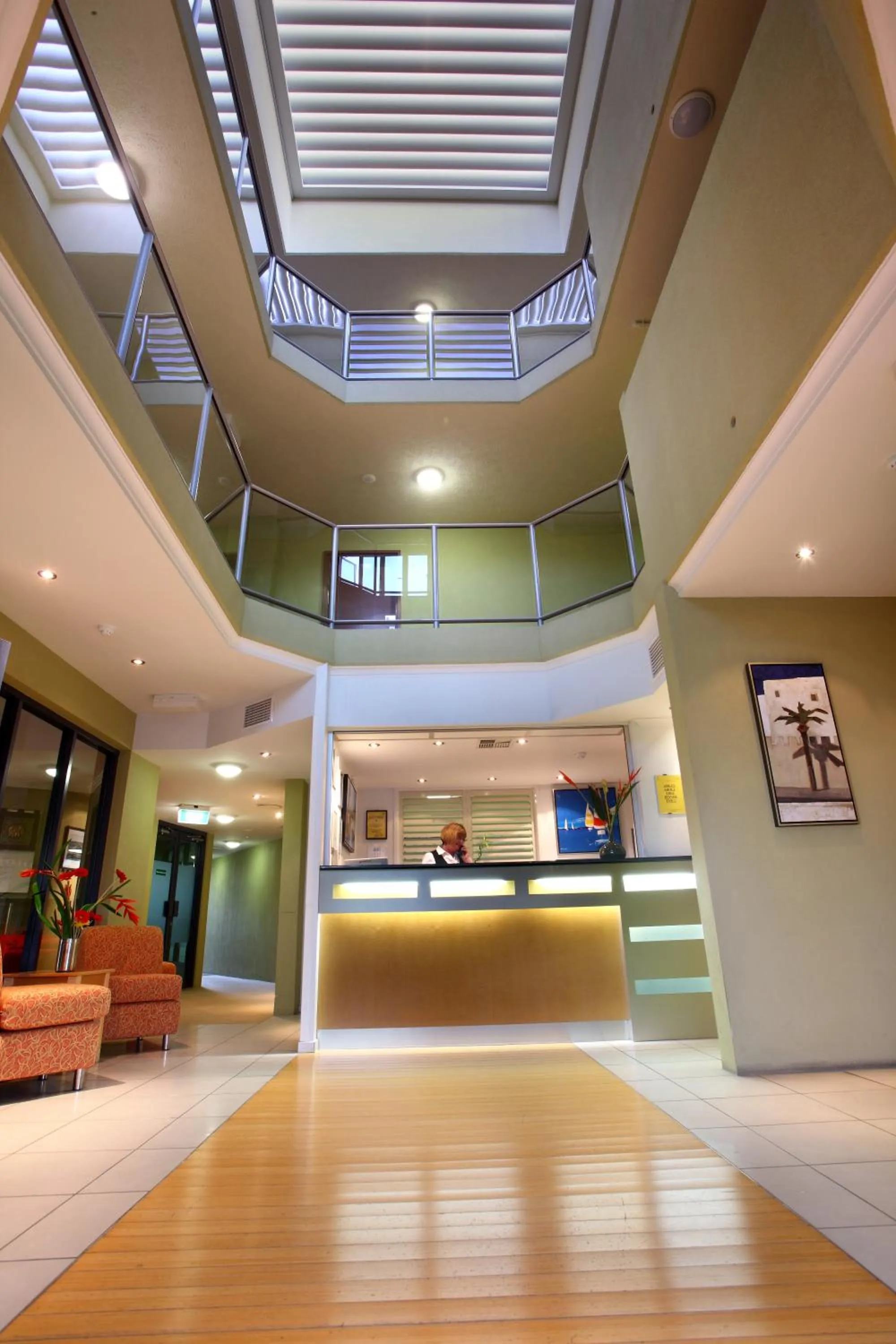 Lobby or reception in Caloundra Central Apartment Hotel Official