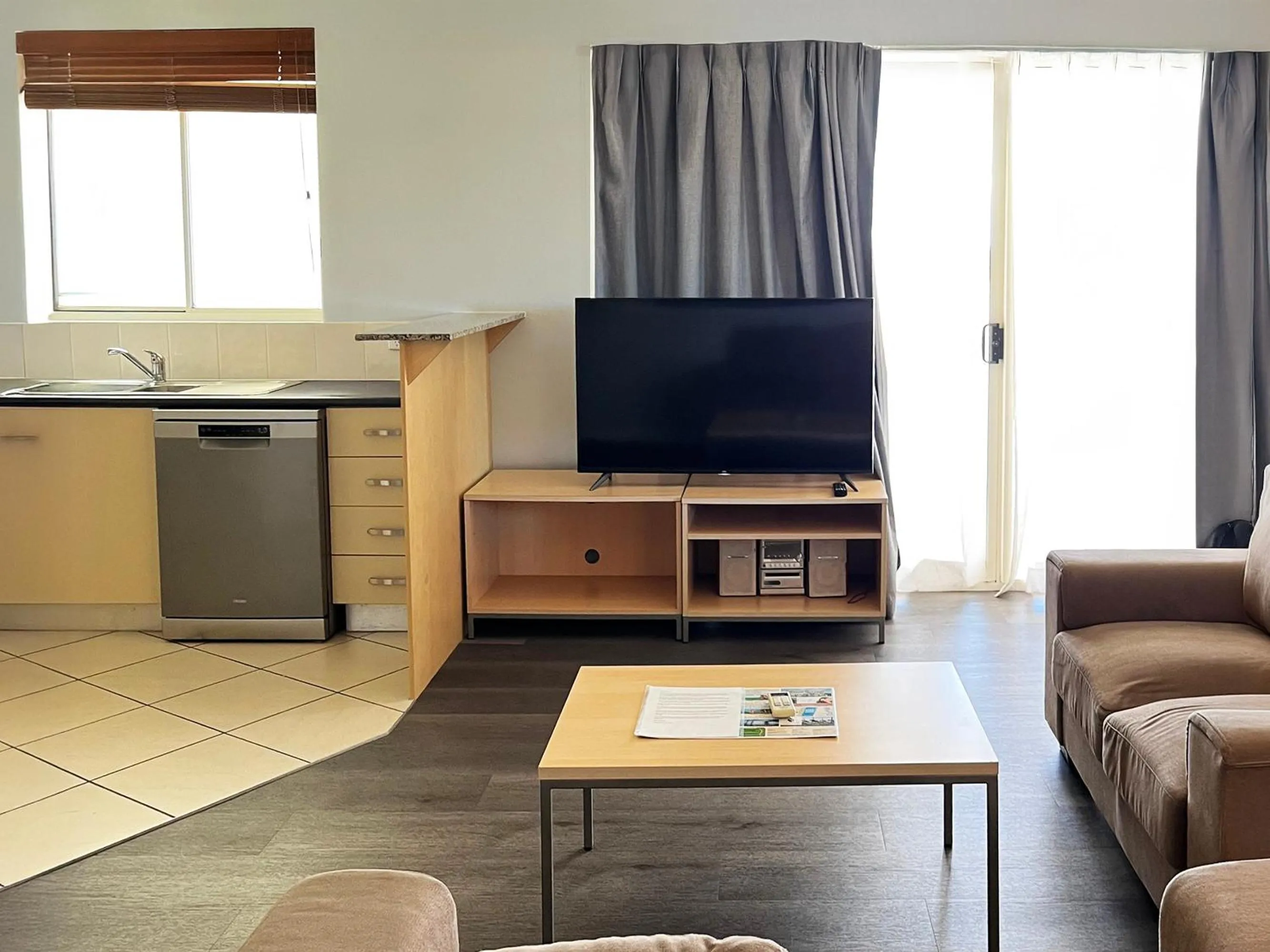 Seating area in Caloundra Central Apartment Hotel Official
