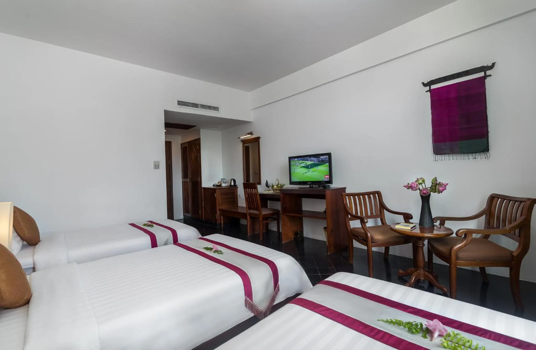 Photo of the whole room, Bed in Kingdom Angkor Hotel