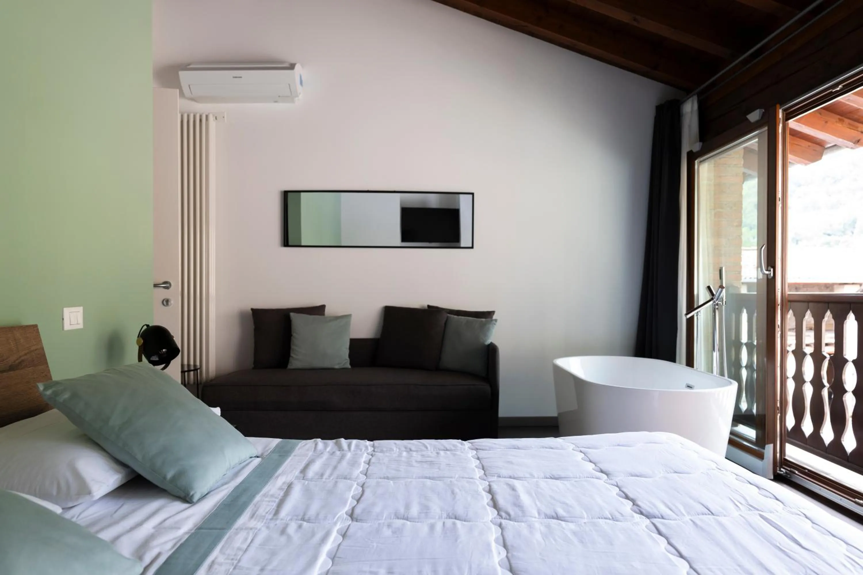 Bedroom, Bed in La terrazza sulle vigne B&B