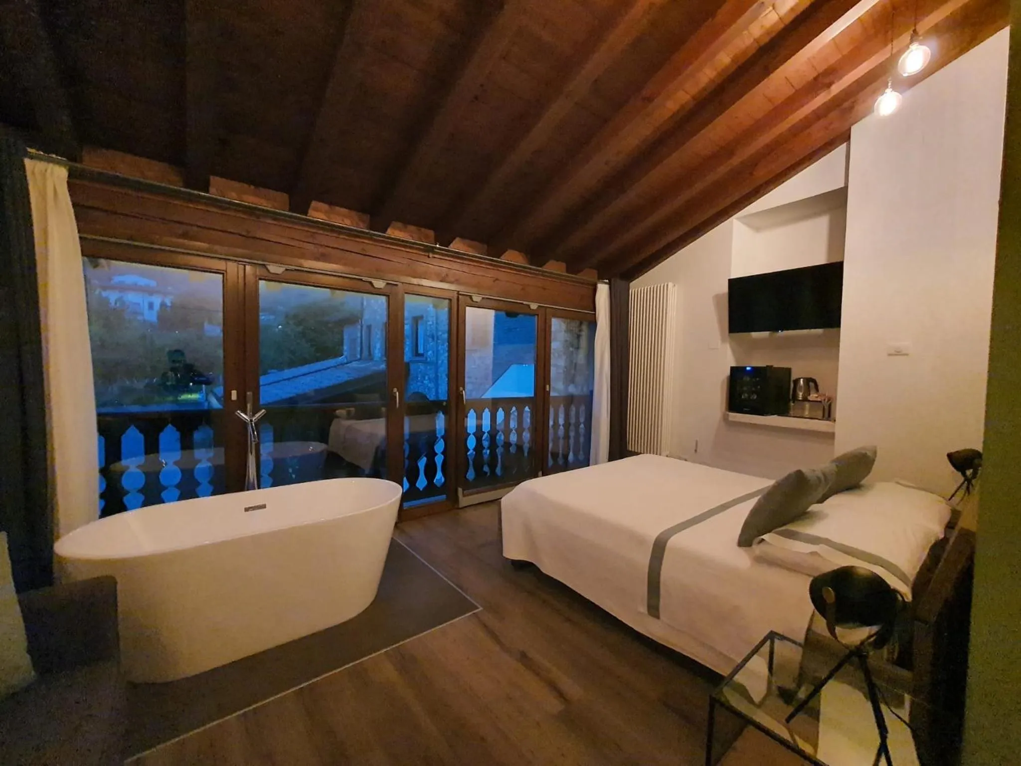 Bedroom, Bed in La terrazza sulle vigne B&B