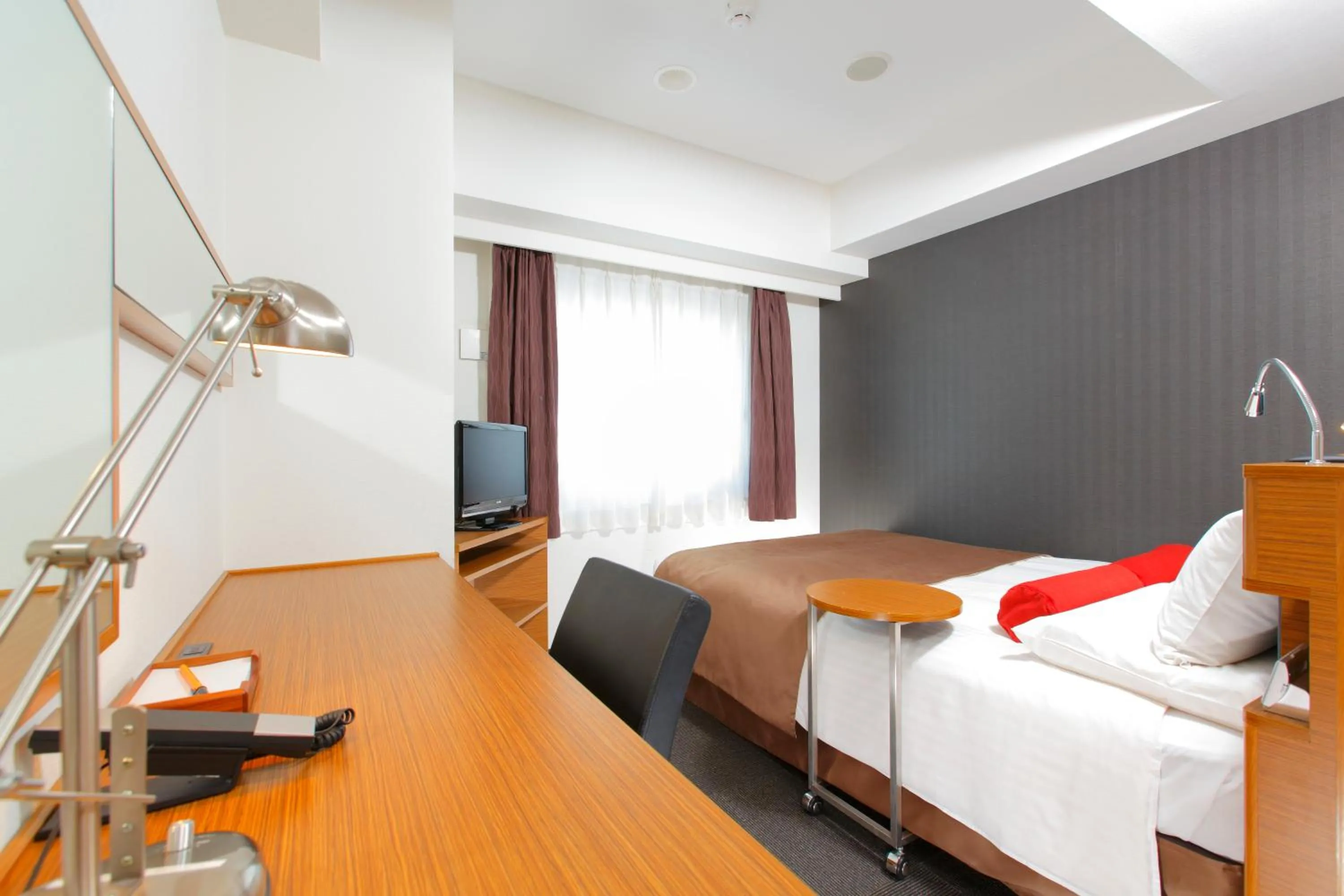 Spring, Bed in HOTEL MYSTAYS Kamata