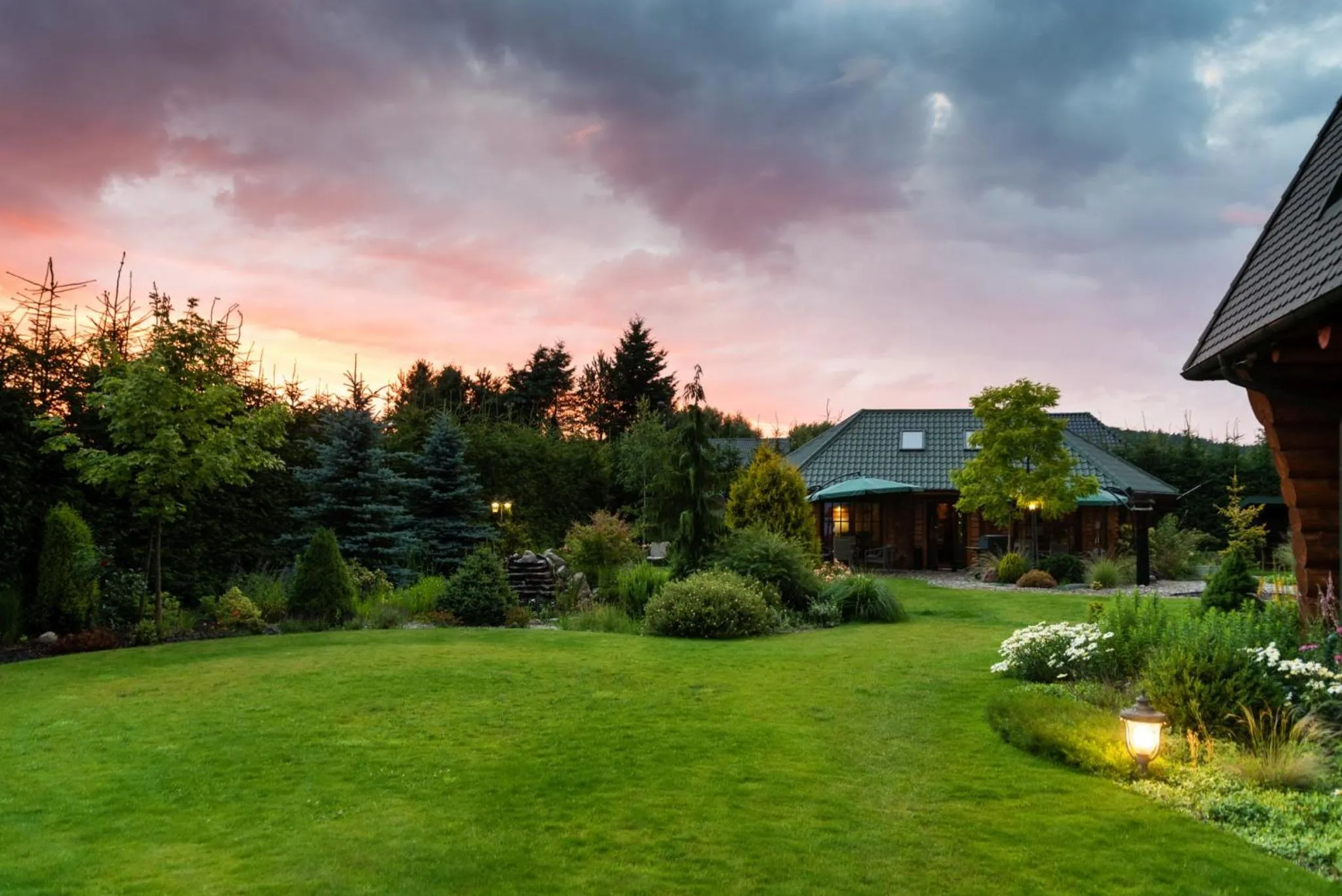 Property building in RetroHouse - wypoczynek dla dorosłych, B&B