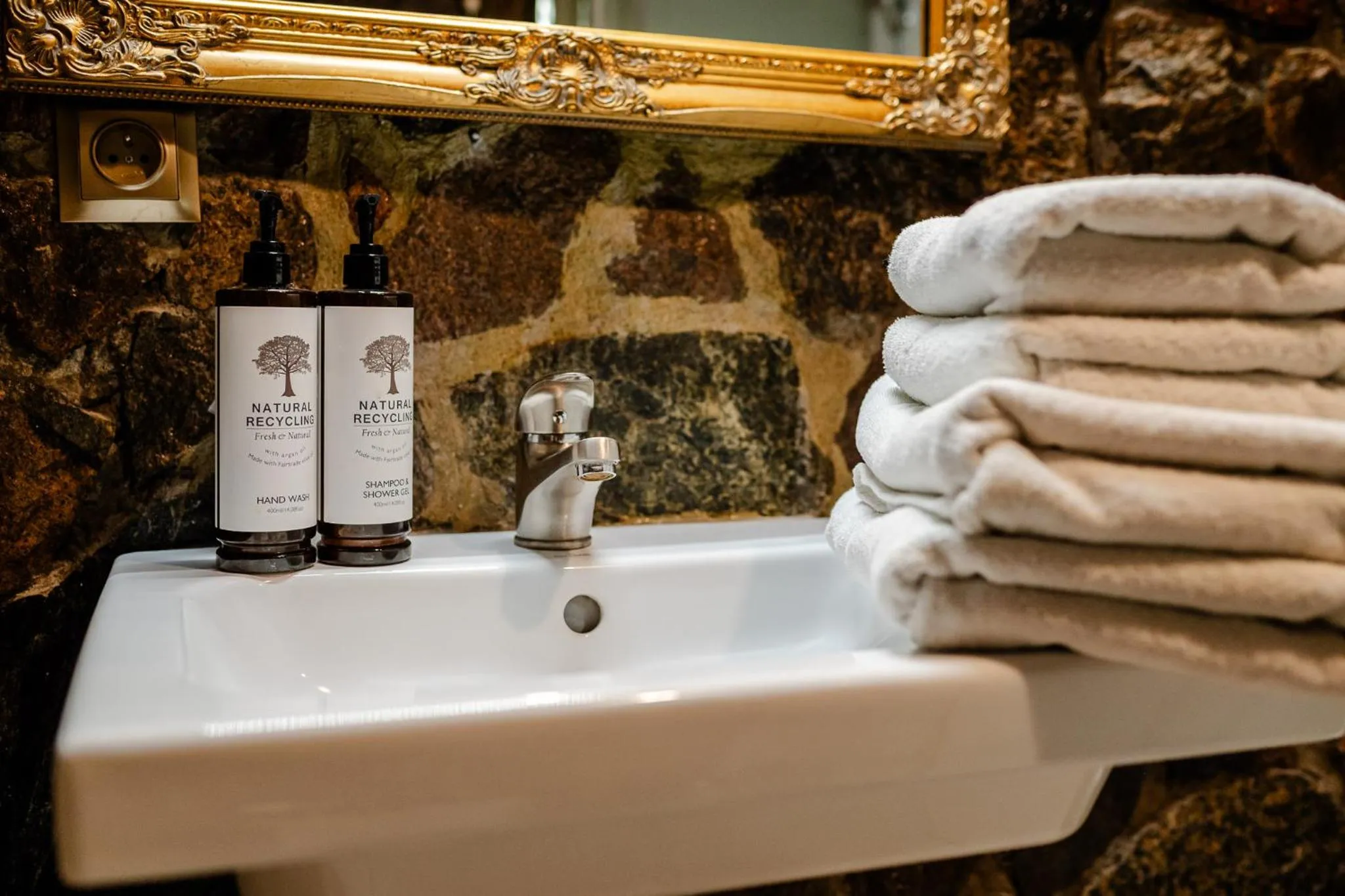 Bathroom in RetroHouse - wypoczynek dla dorosłych, B&B