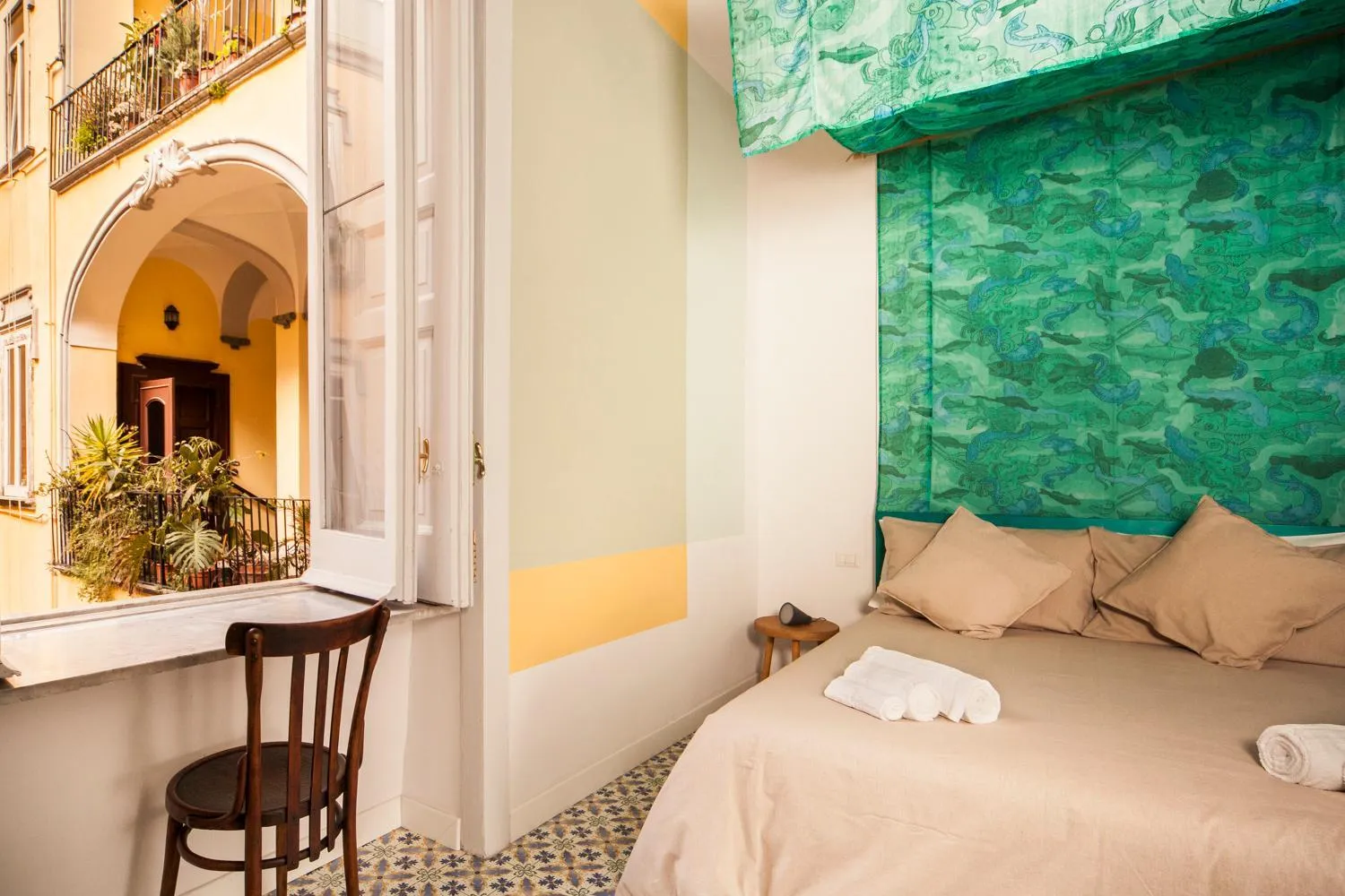 Photo of the whole room, Bed in SuperOtium