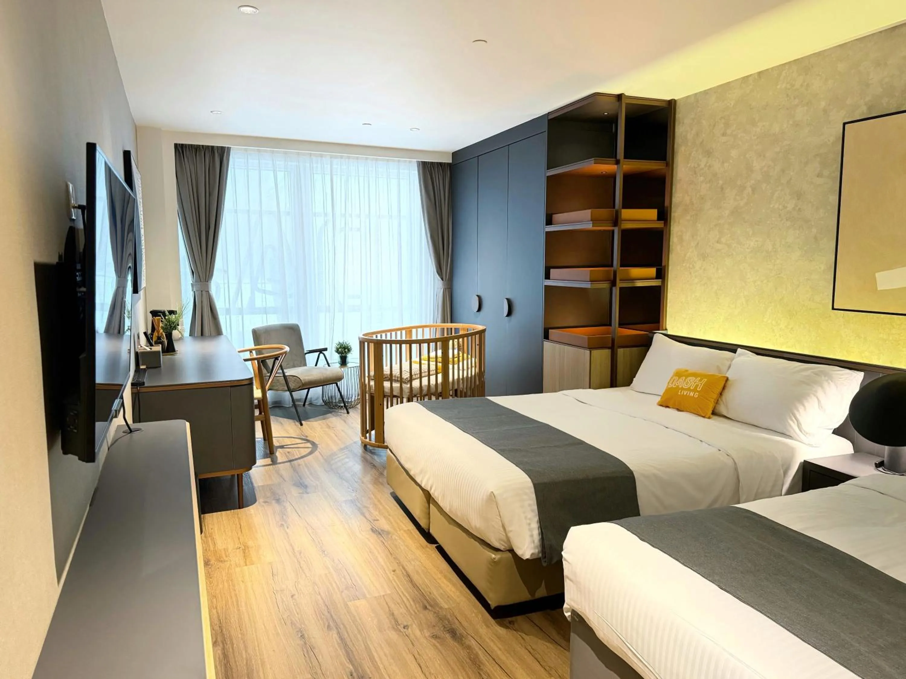 Bed in Dash Living on Prat