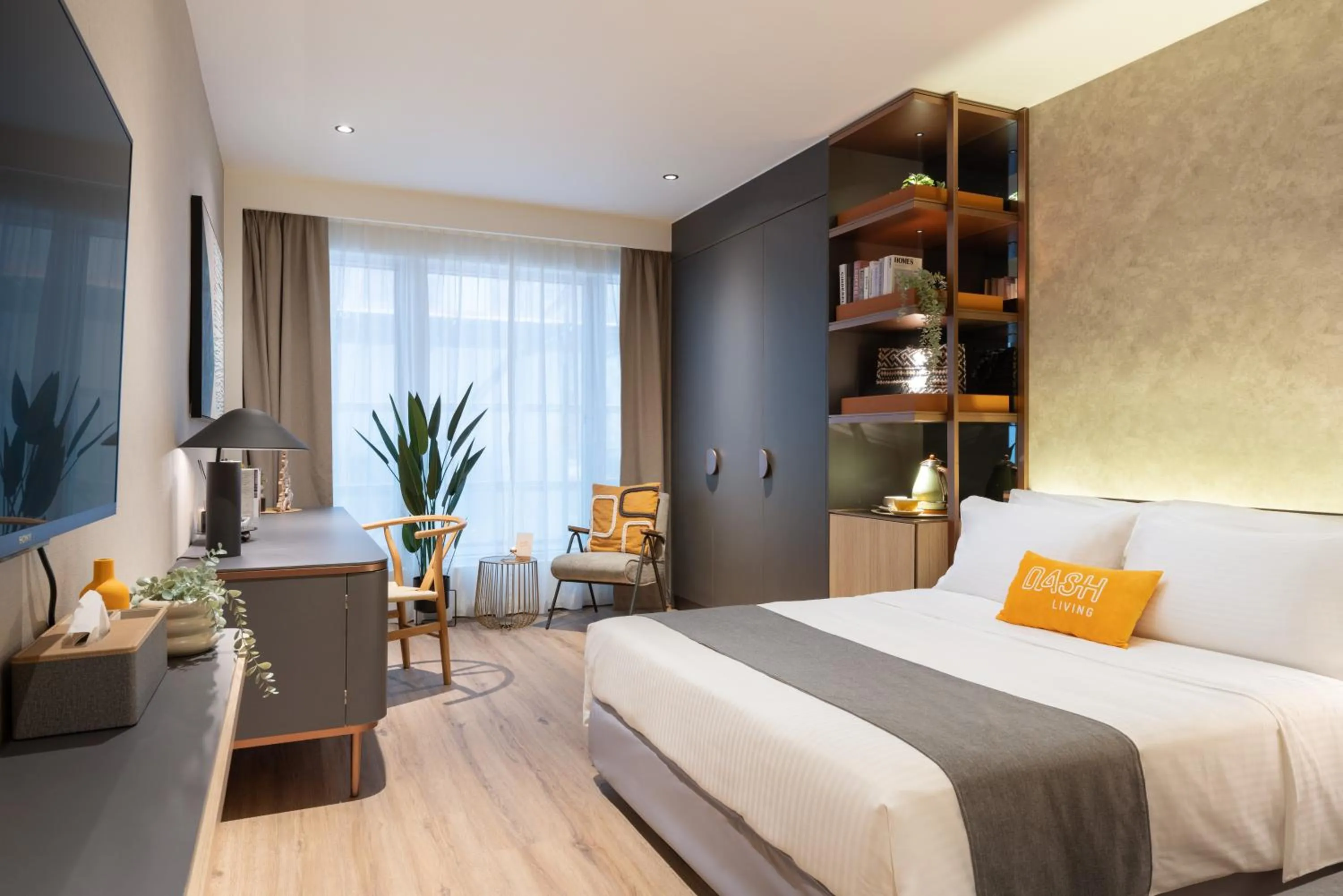 Bedroom, Bed in Dash Living on Prat