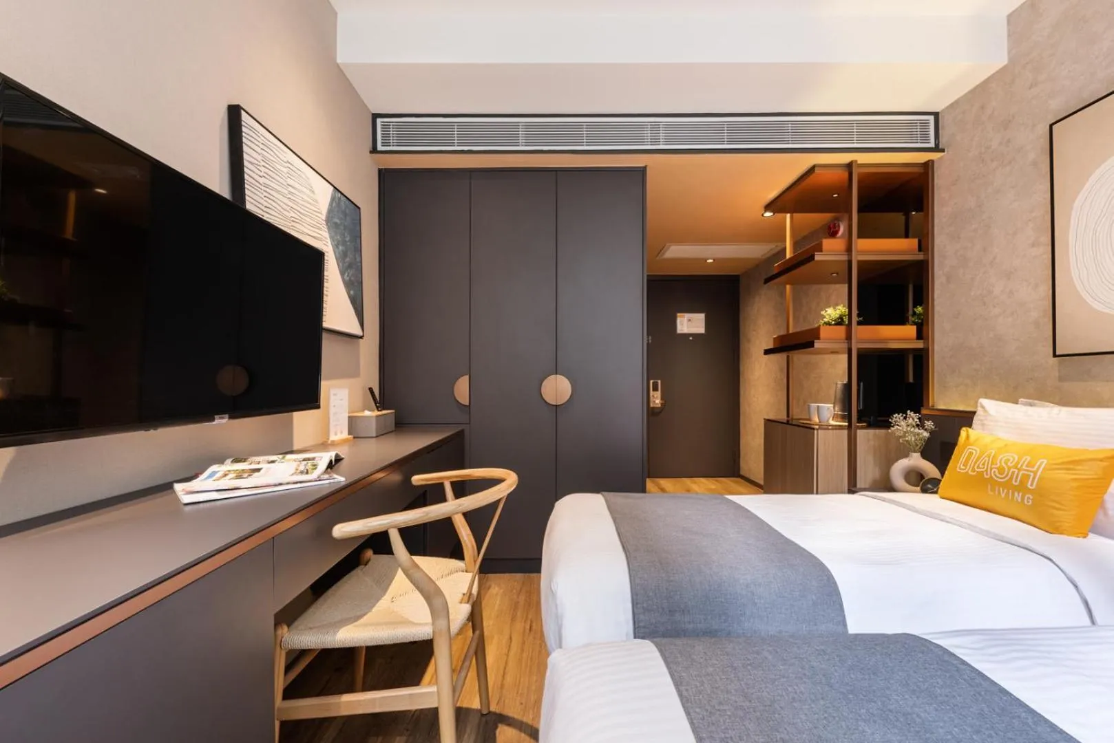 Bed in Dash Living on Prat