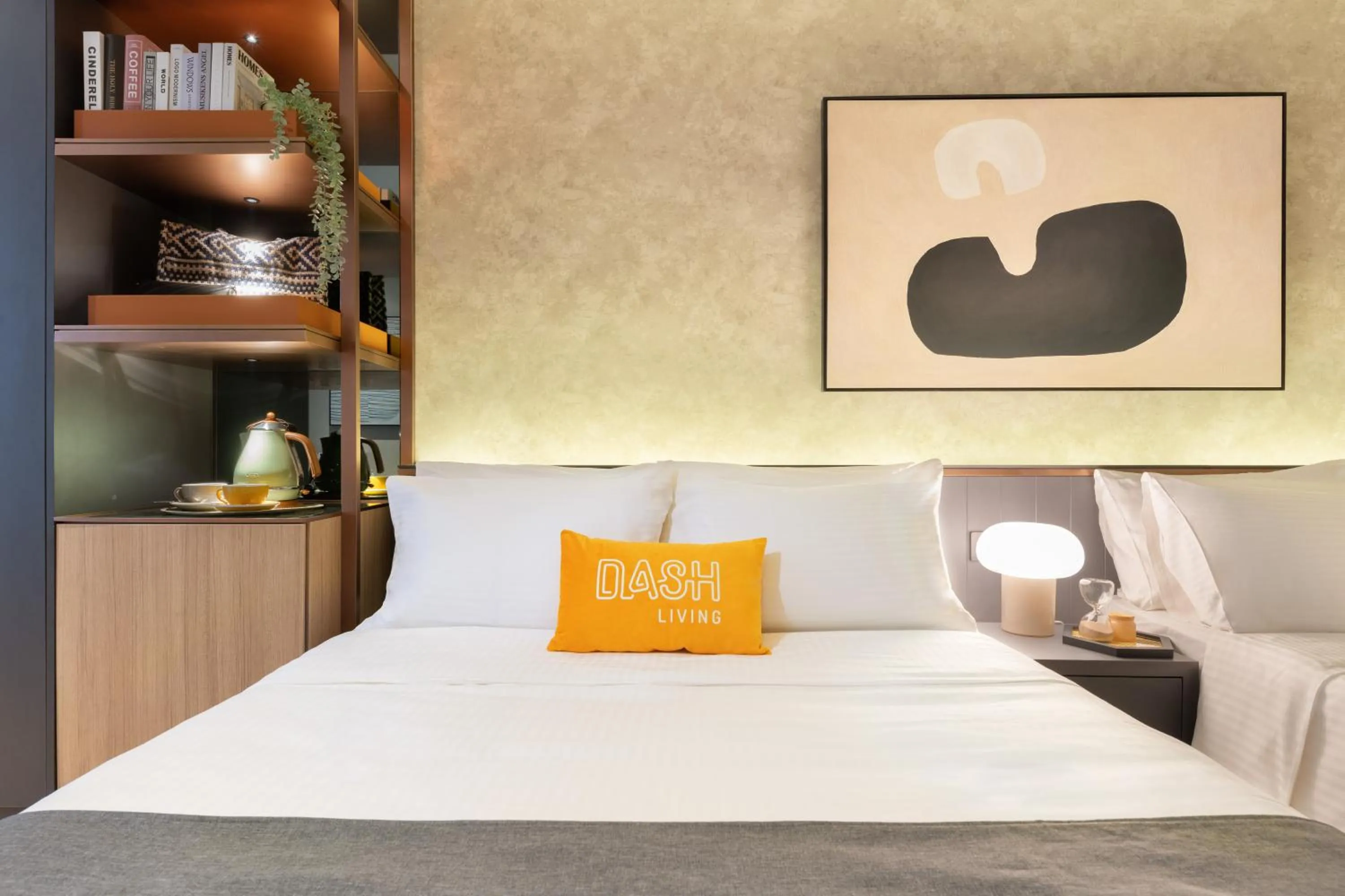 Bed in Dash Living on Prat