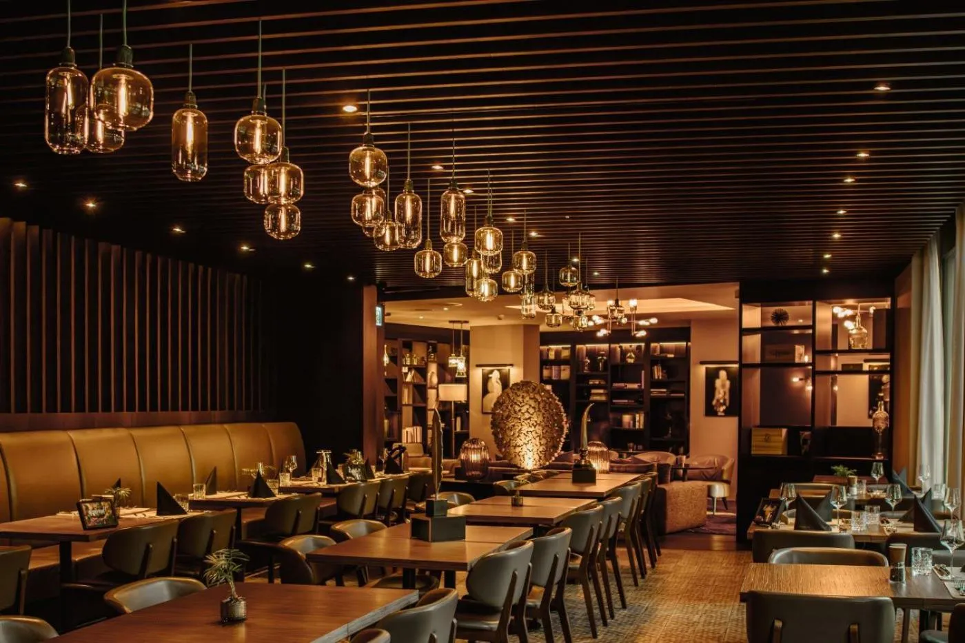 Restaurant/places to eat in Acasa Suites Zurich Oerlikon