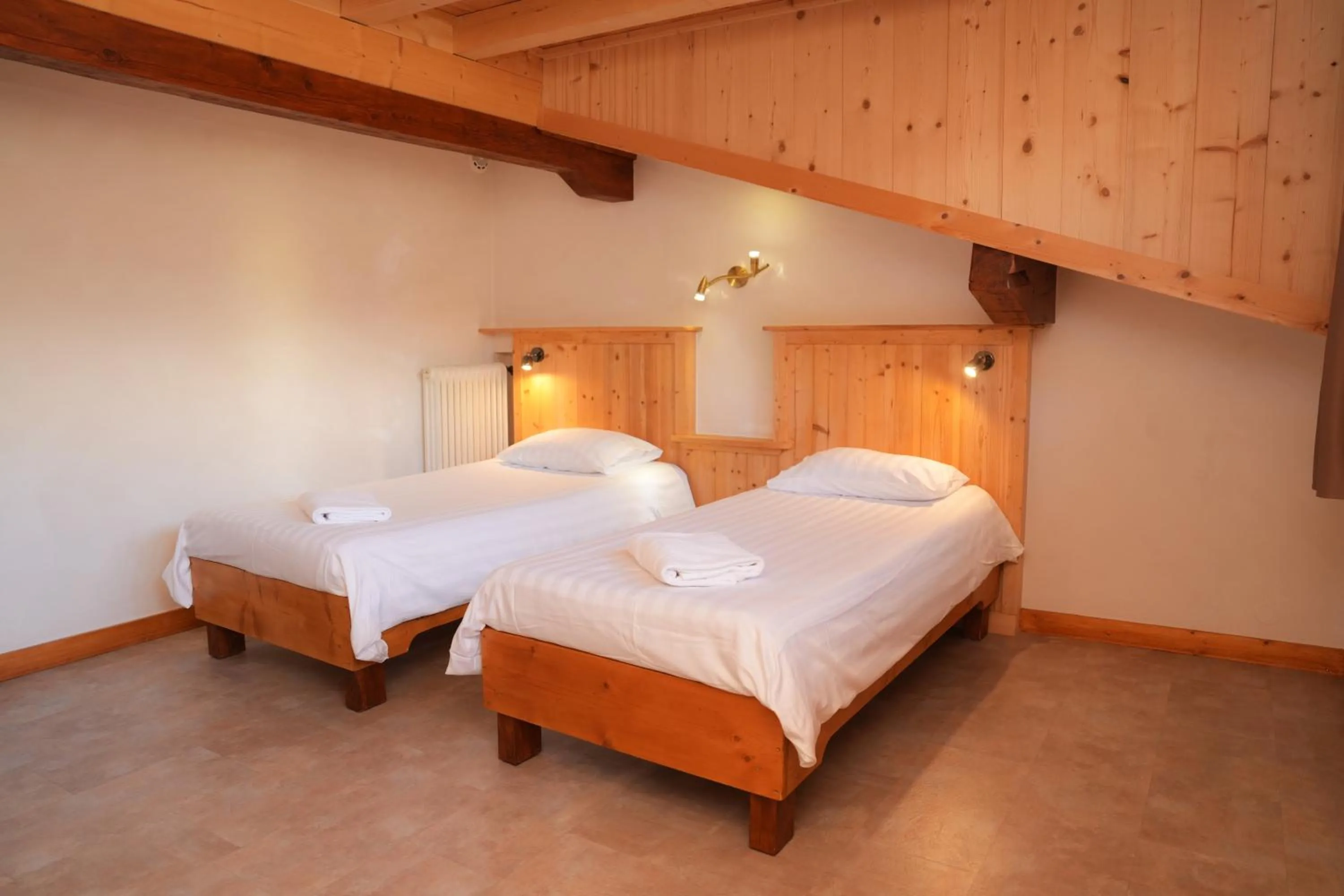 View (from property/room), Bed in Fontaine du Mont Blanc Hotel & Spa