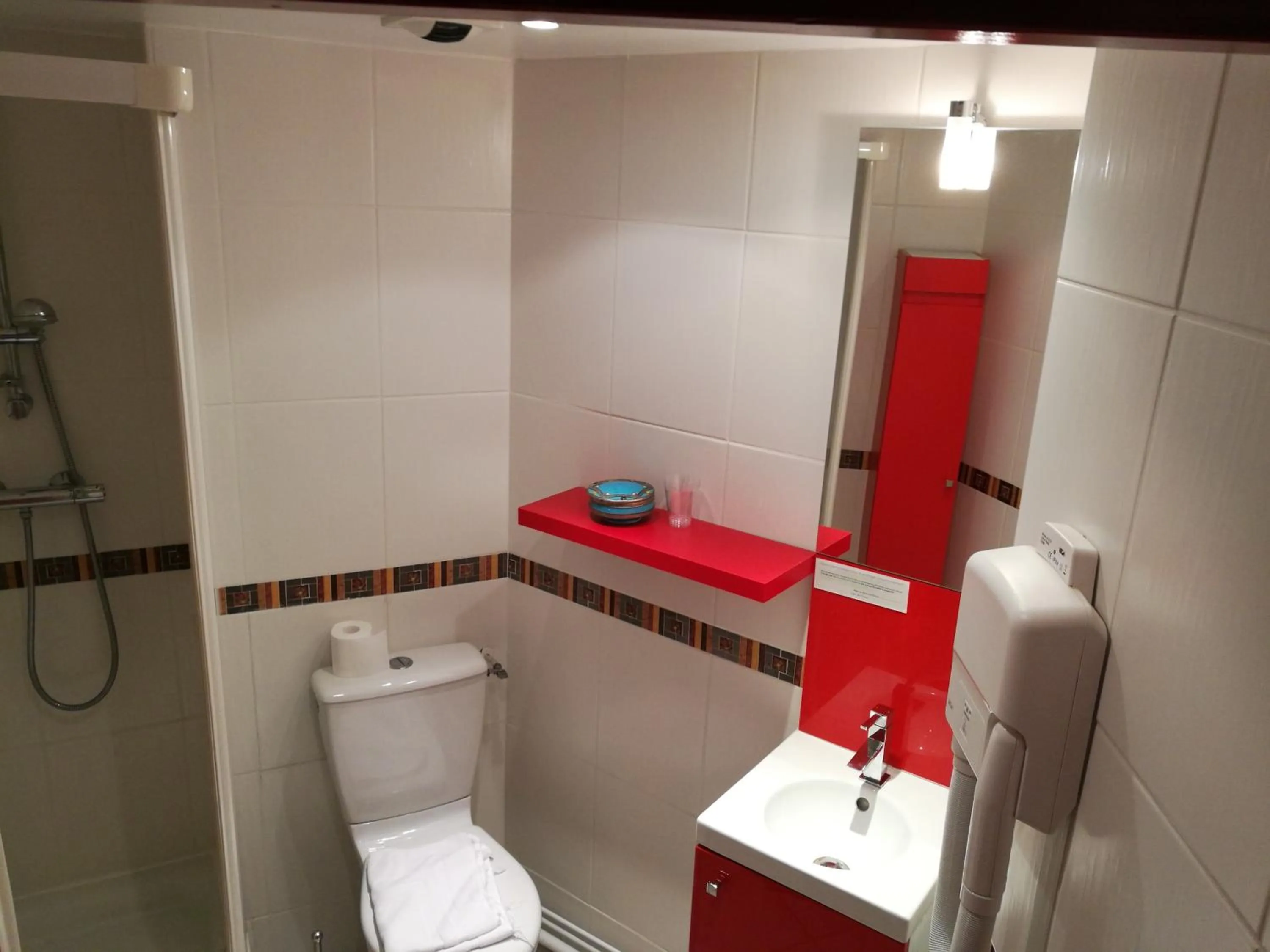 Bathroom in Le relais du Haut Limousin