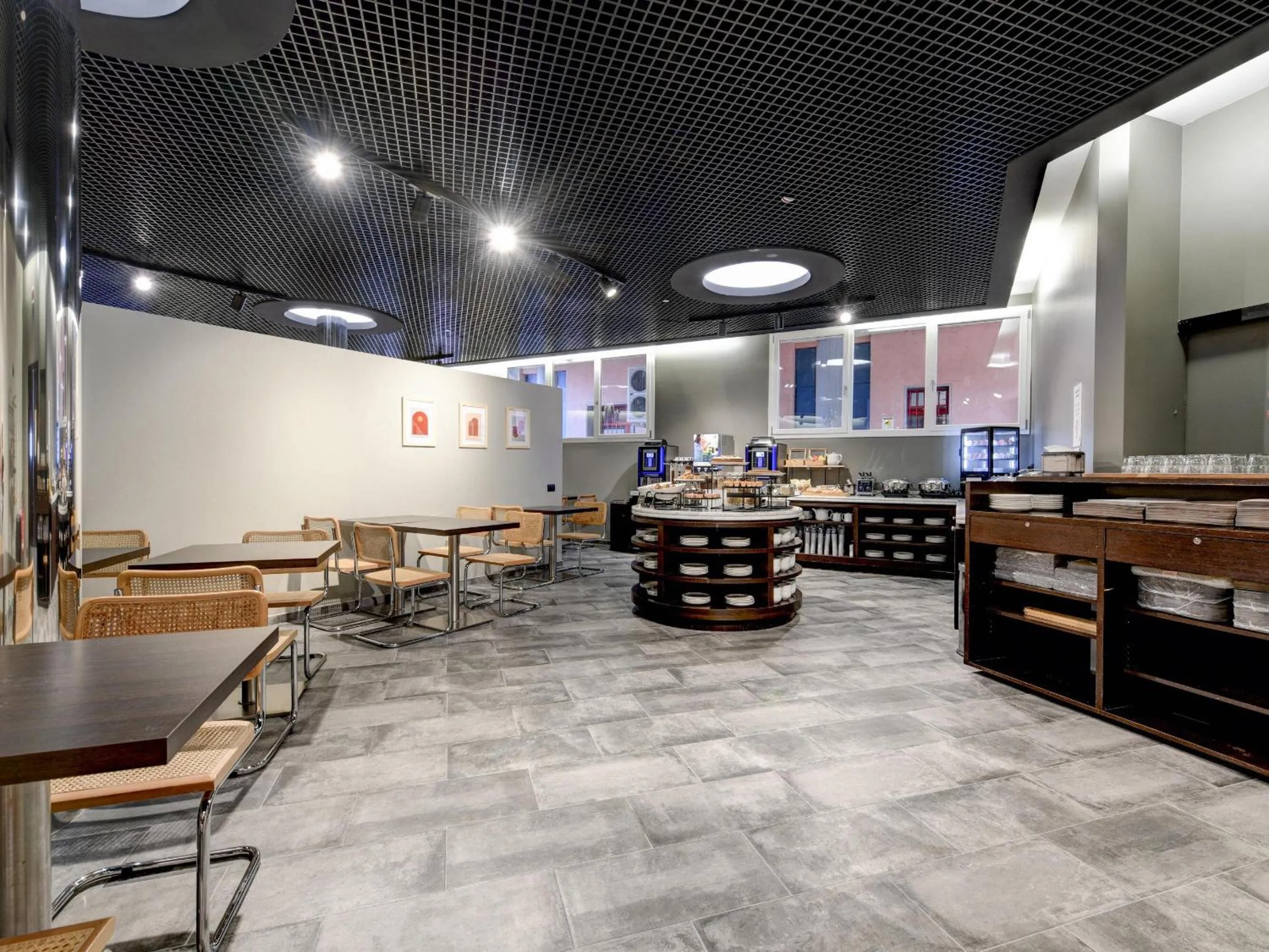 Lobby or reception in B&B Hotel Quarto d'Altino