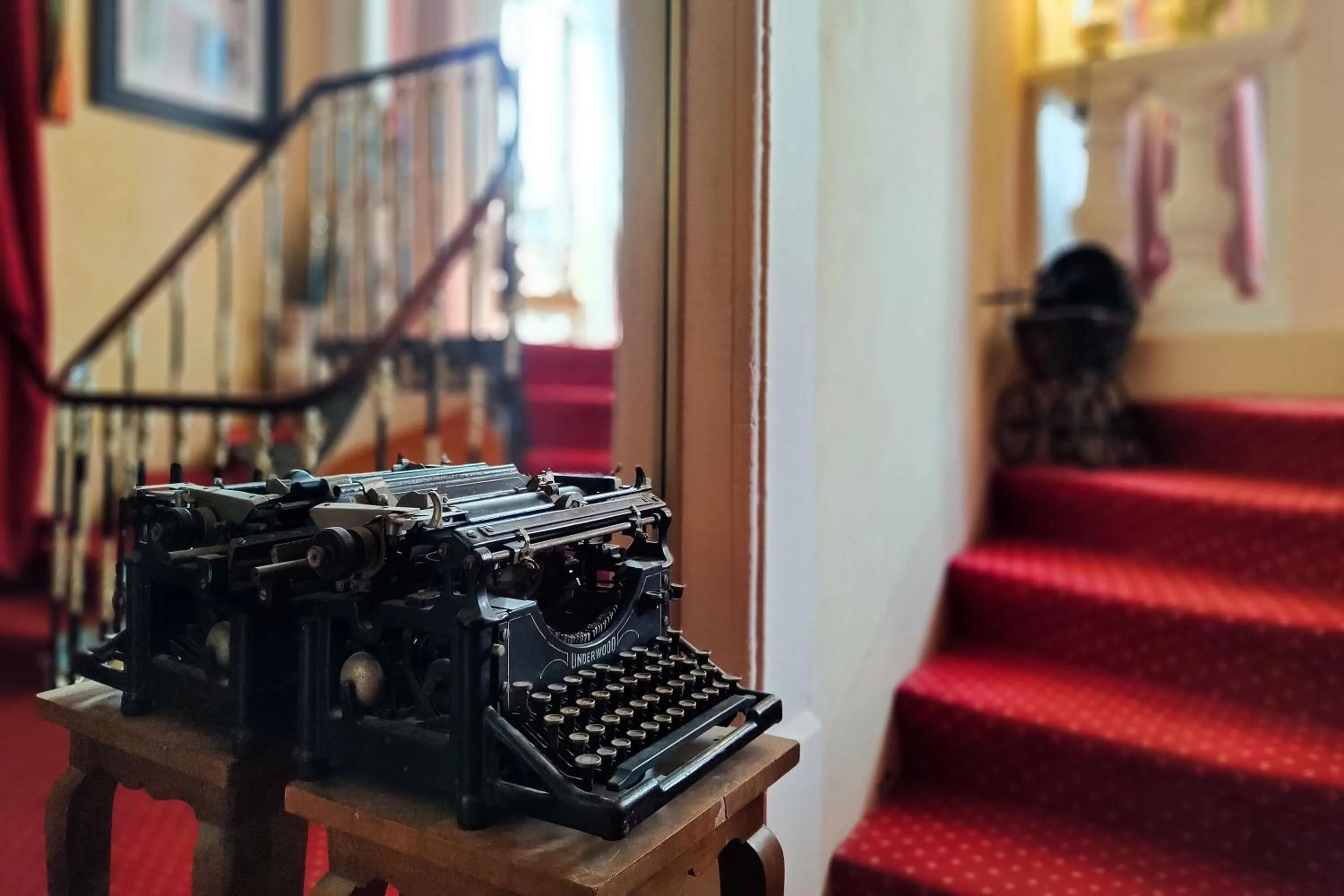 Decorative detail in Hotel Des Artistes