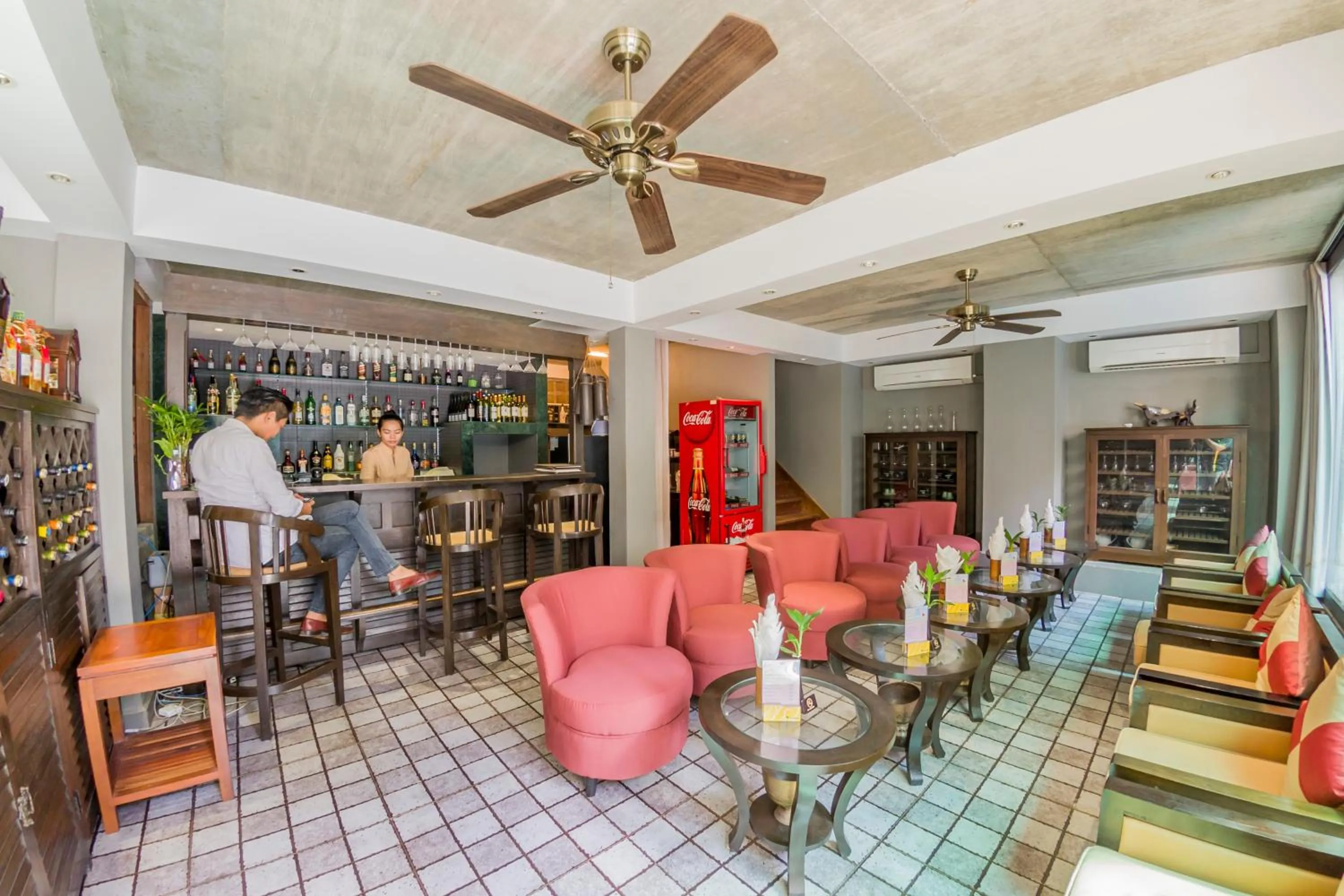 Lounge or bar in Sokchea Angkor Hotel