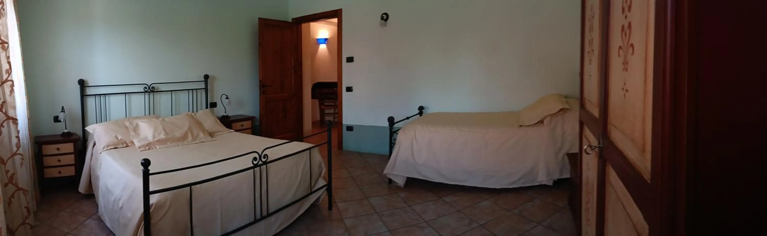 Bed in La Torre wine resort