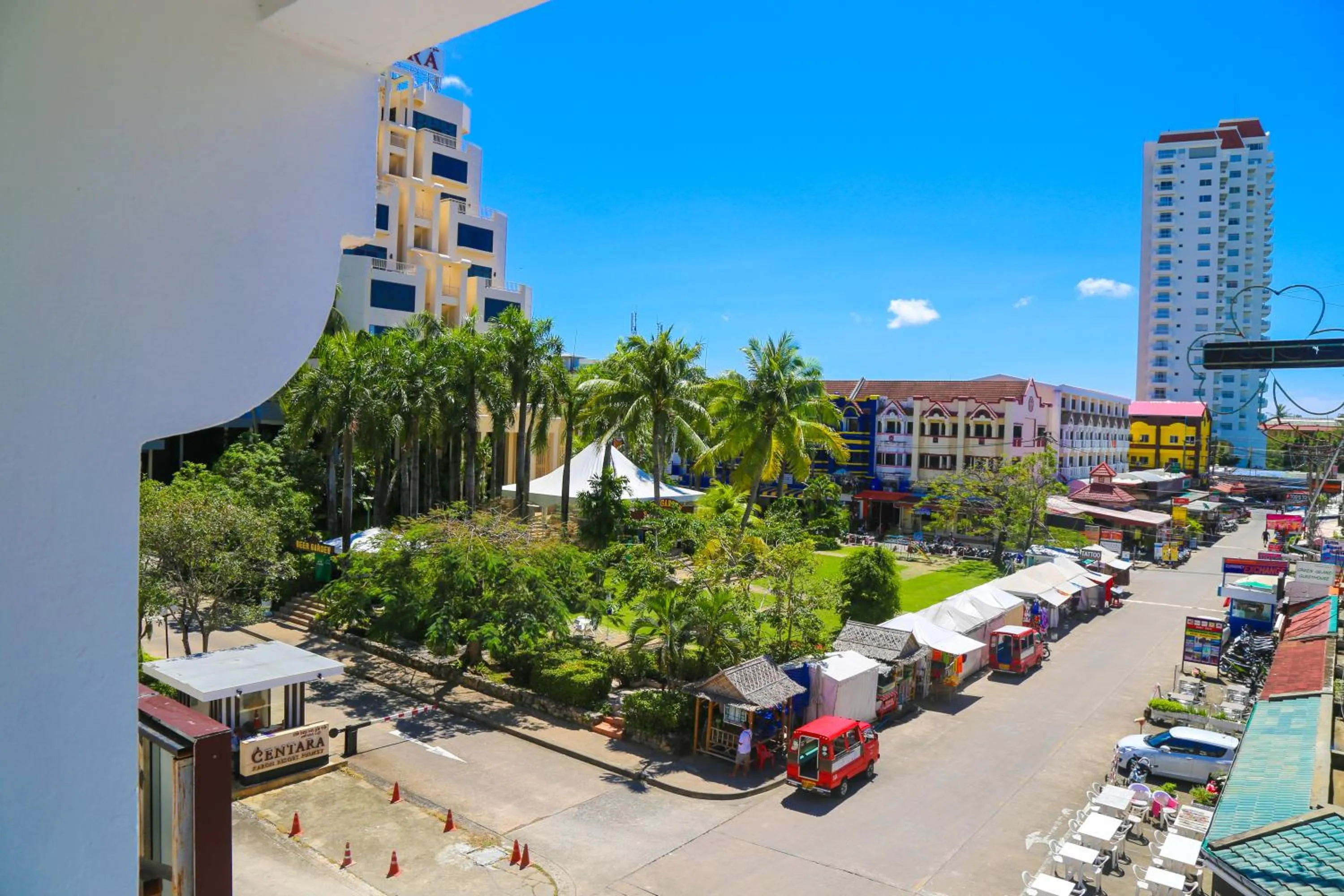 Day in Hotel De Karon