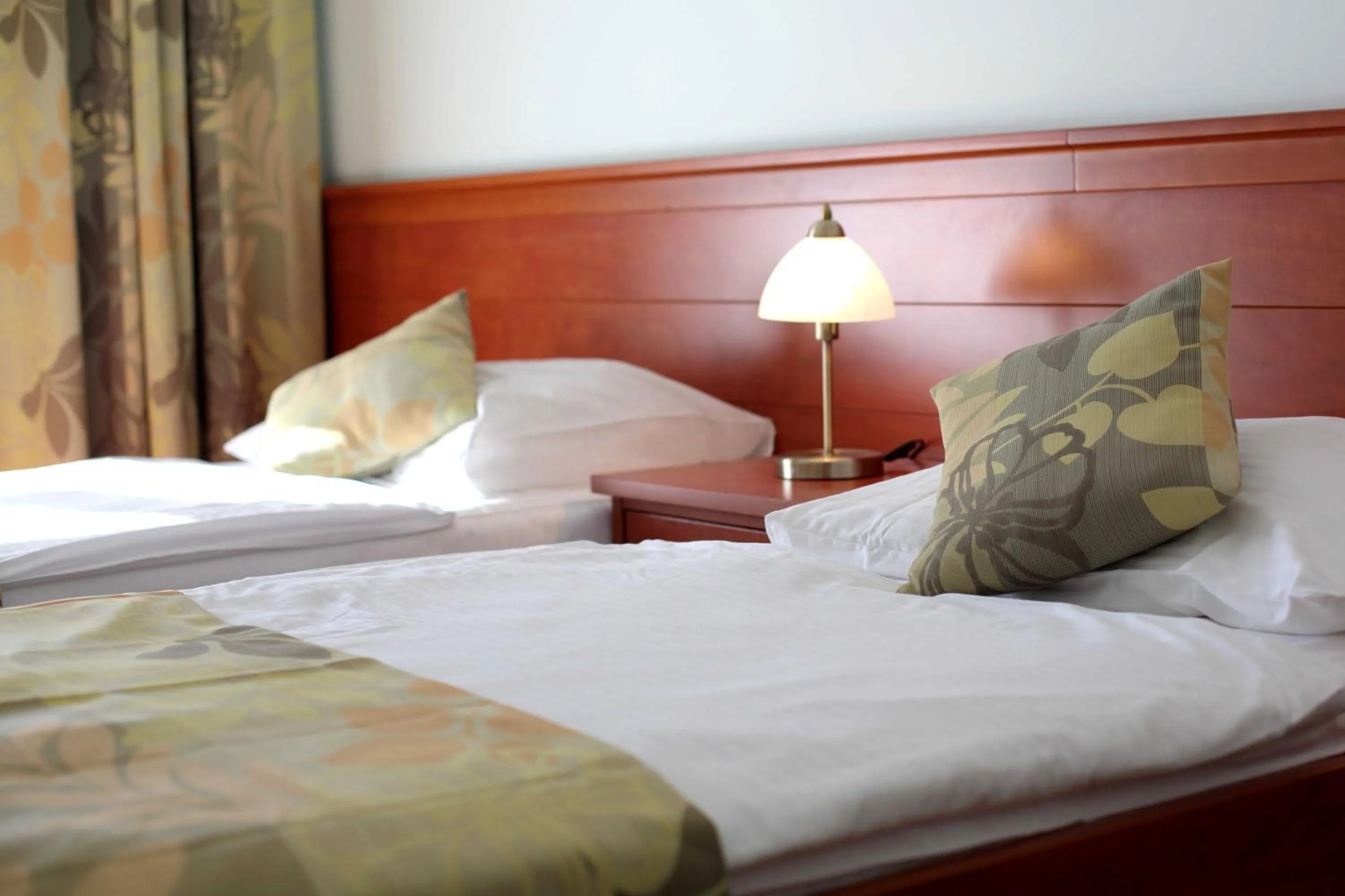 Bed in Dorijini Dvori