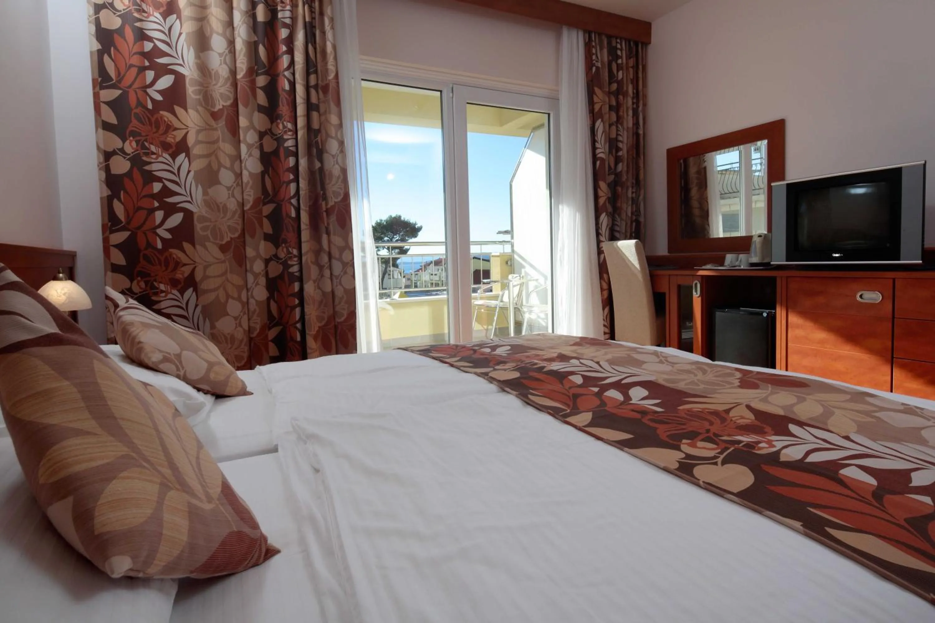 Bed in Dorijini Dvori