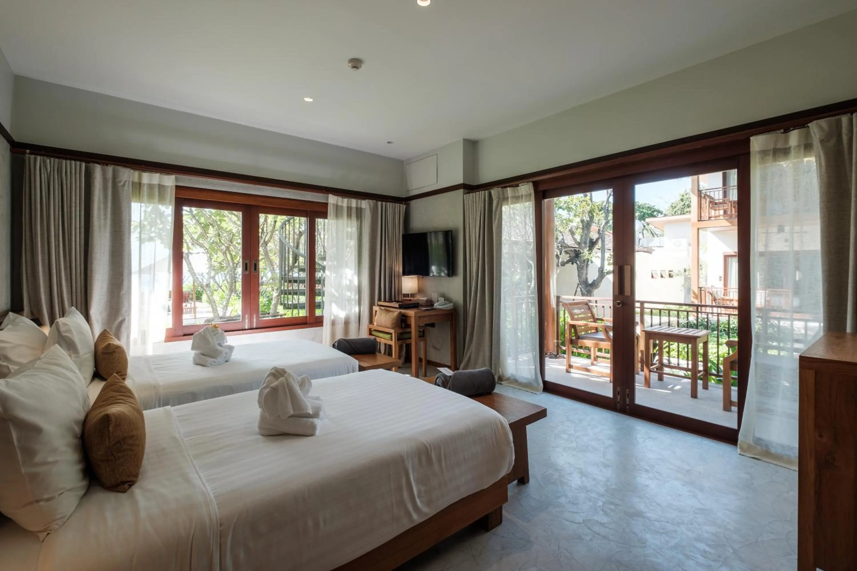 Bed in Banana Fan Sea Resort