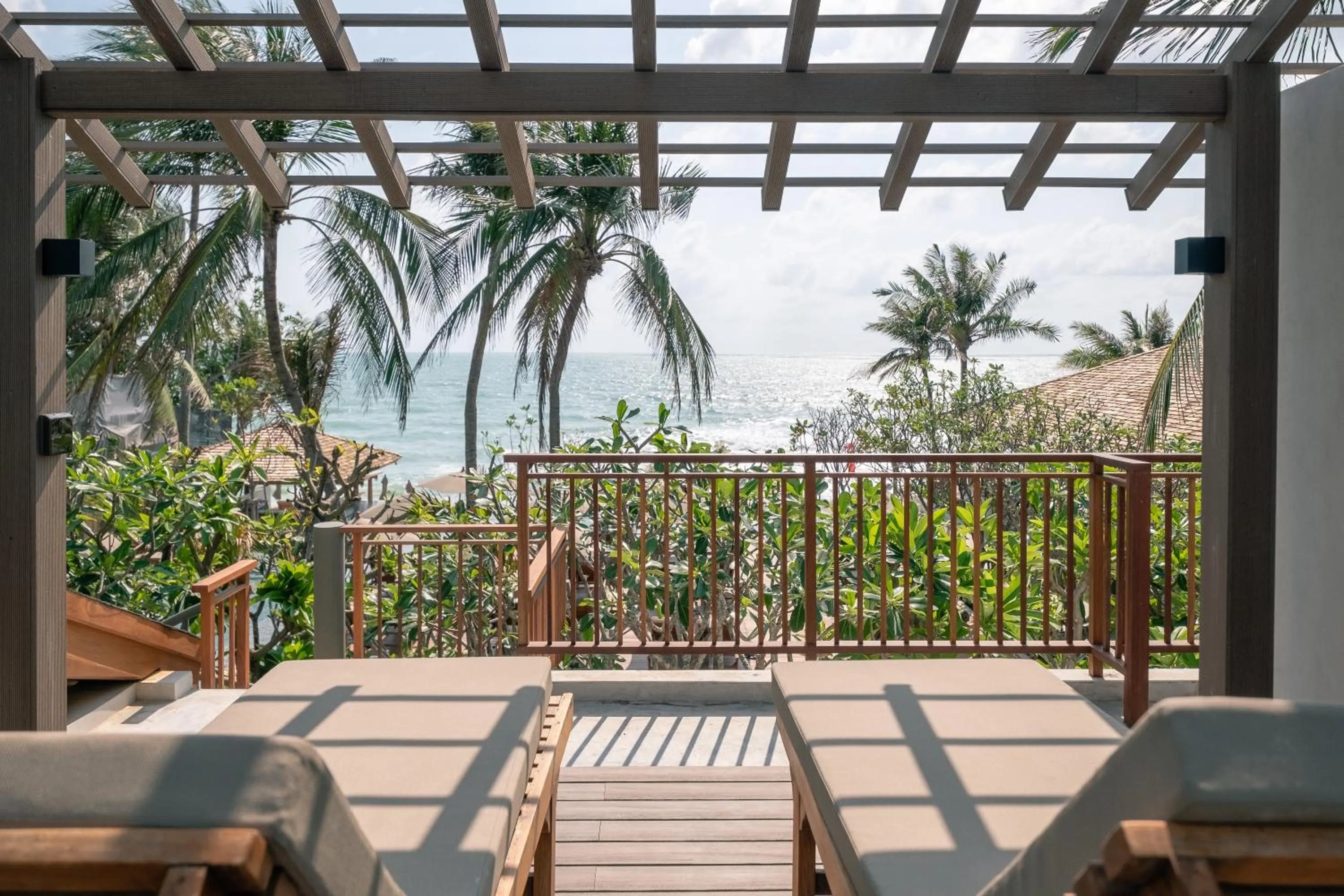 Patio in Banana Fan Sea Resort