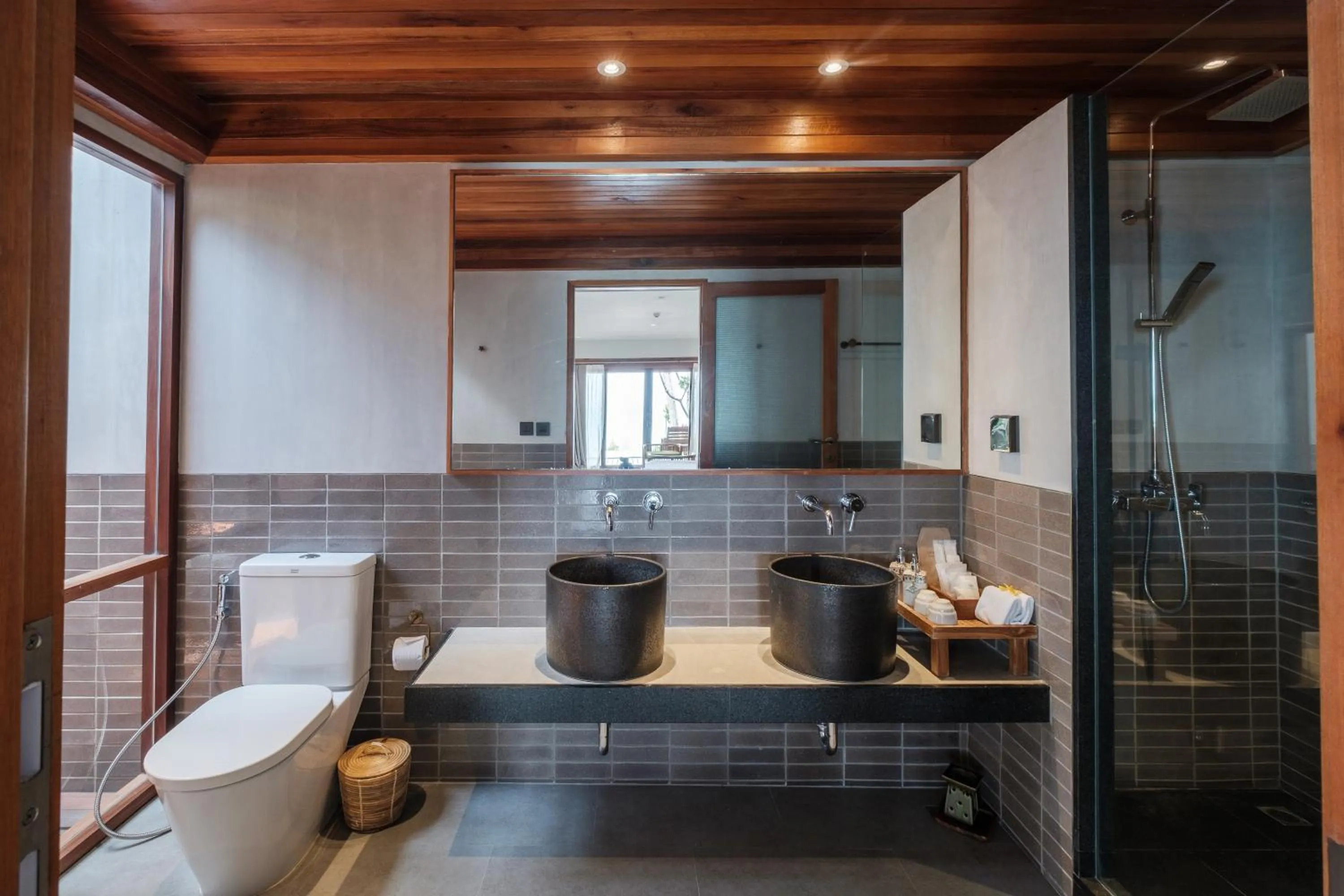 Toilet in Banana Fan Sea Resort