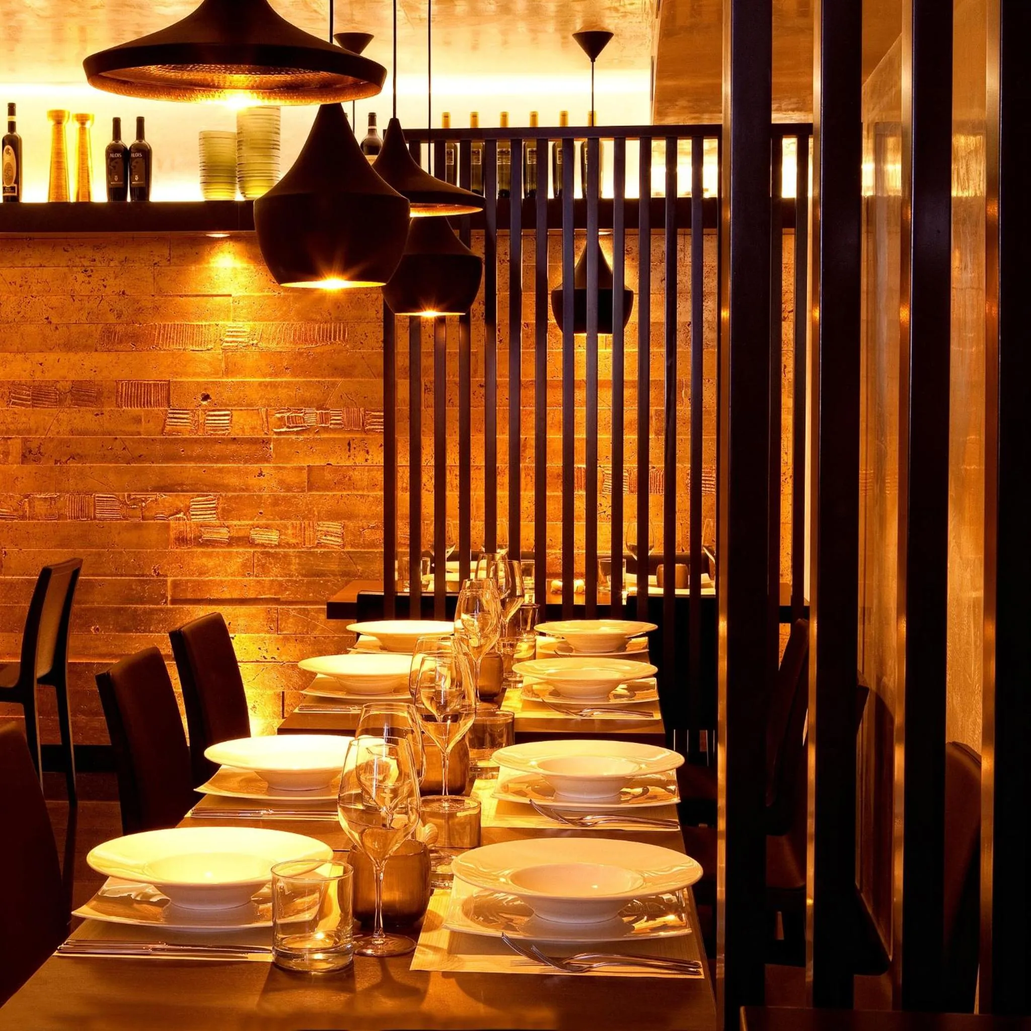 Restaurant/places to eat in Cubo Apartments