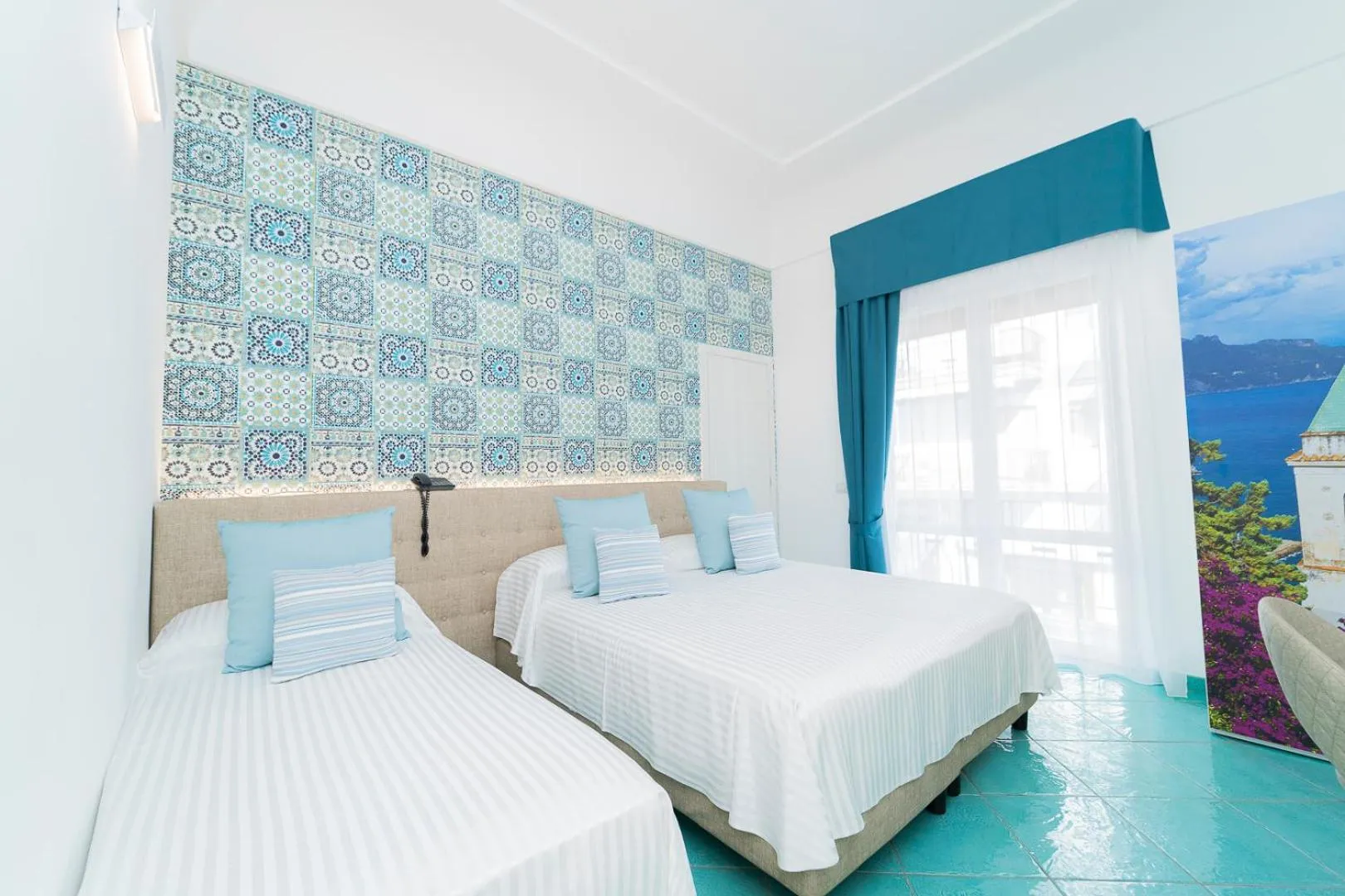 Bed in Hotel Miramare