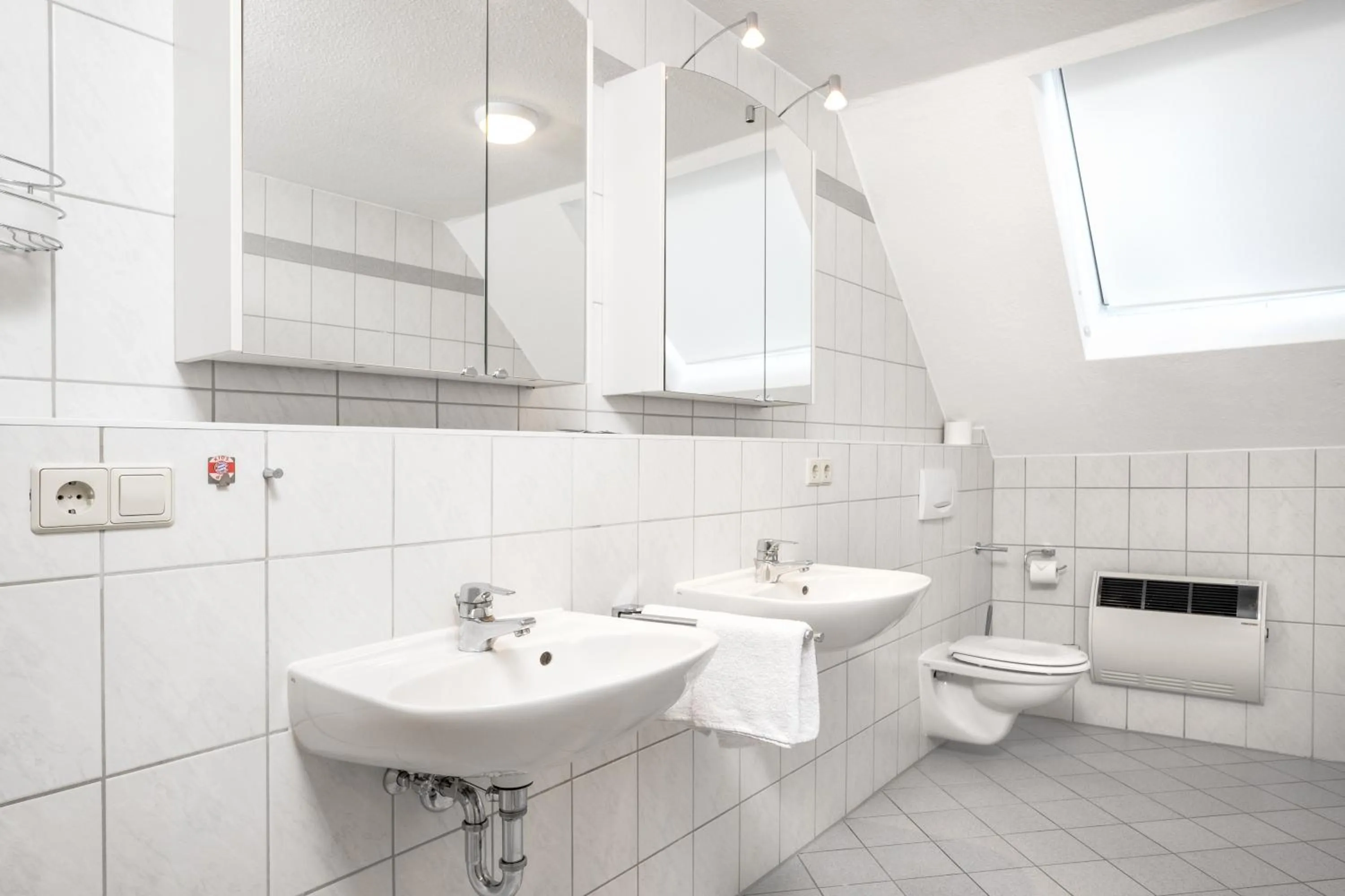 Bathroom in Gästehaus Mythos