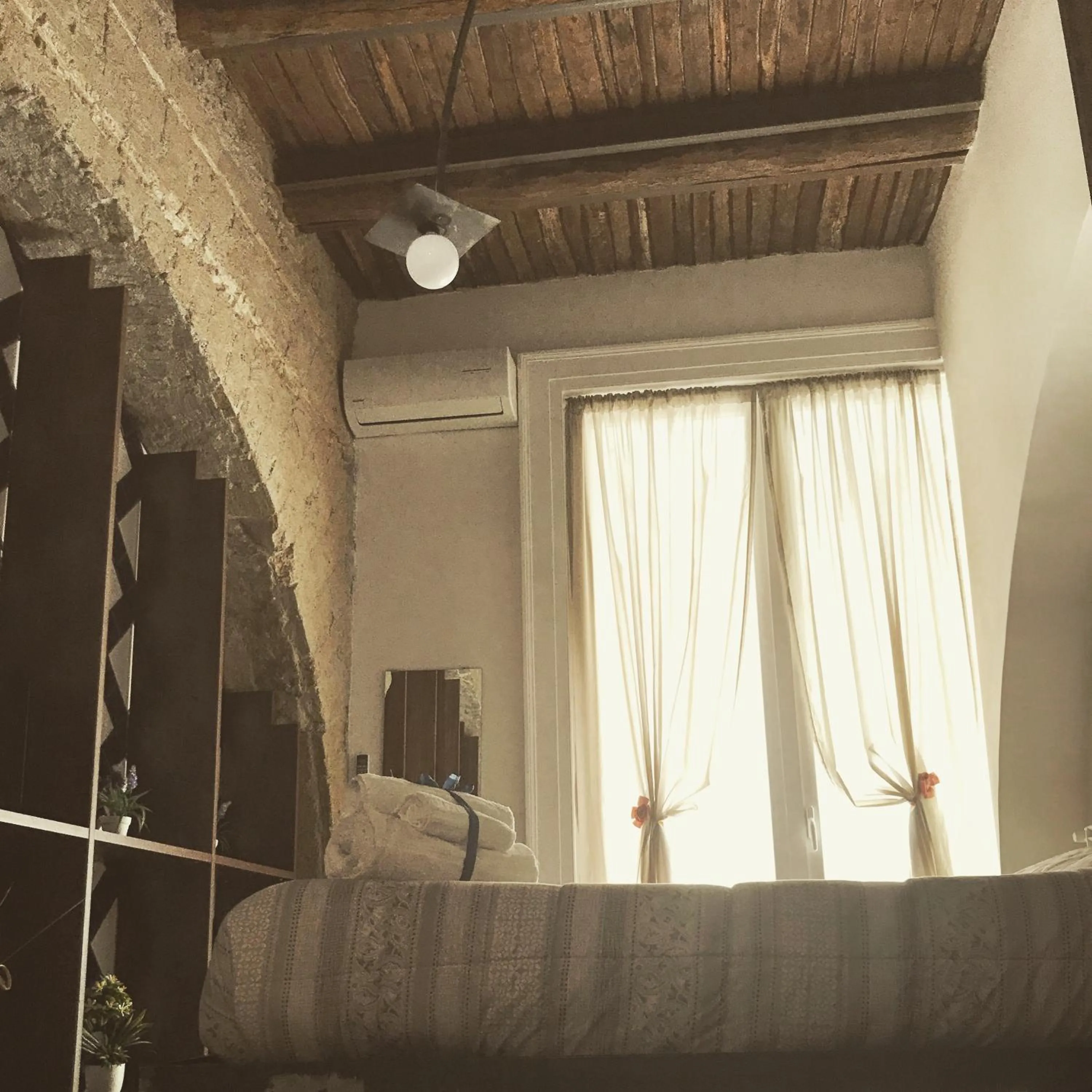 Bedroom in Per Amor Duomo