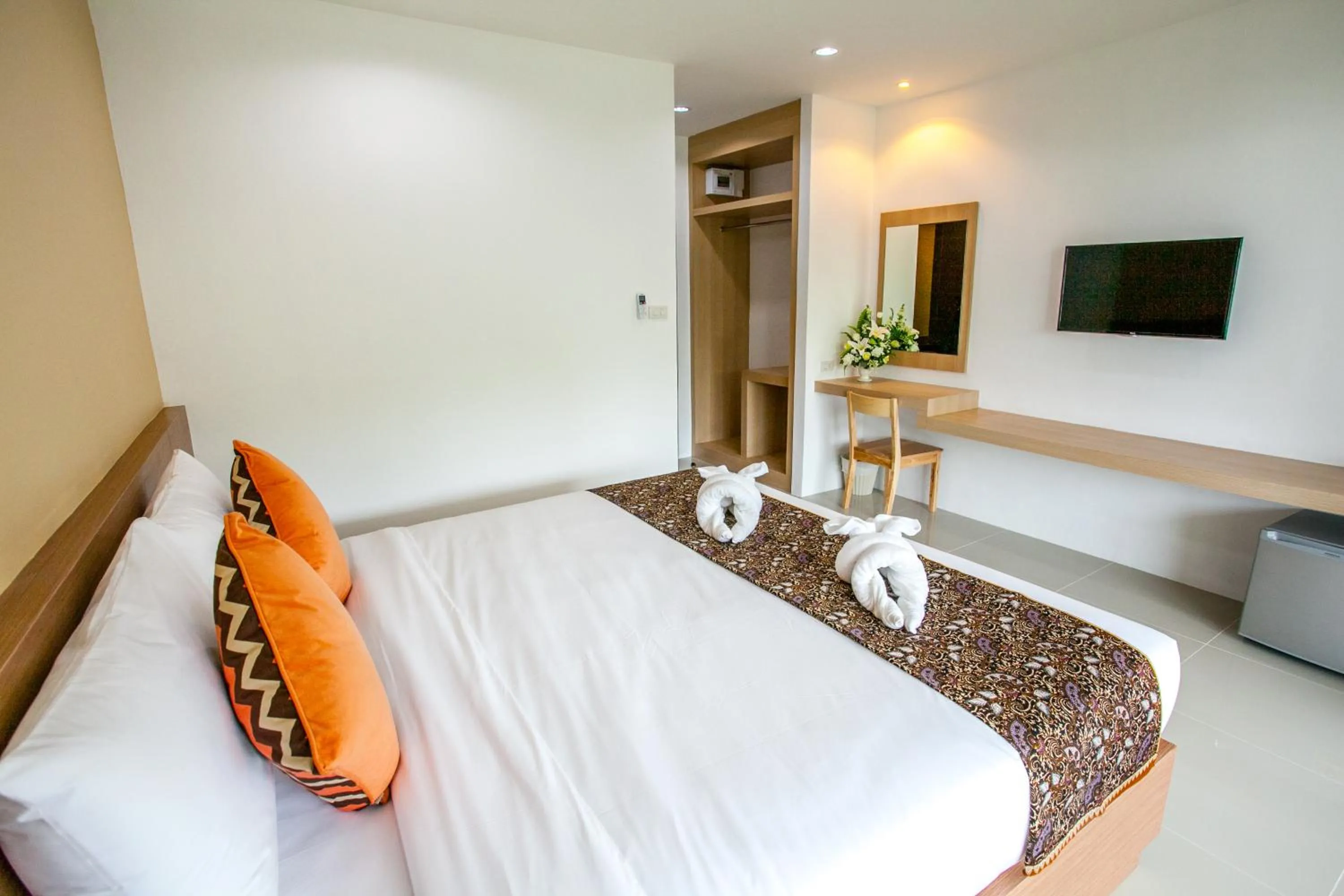 Bed in Wanarom Residence Hotel