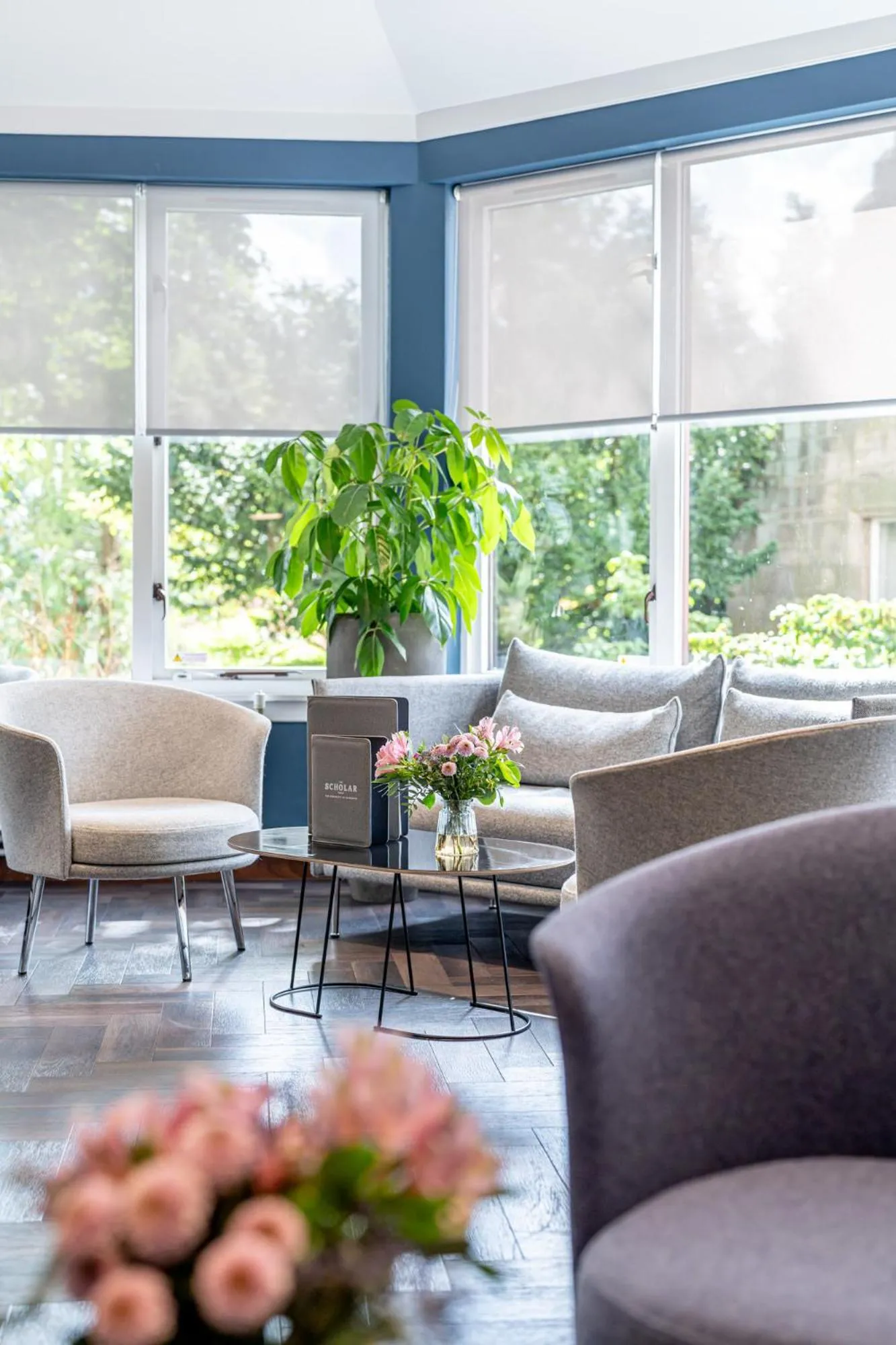 Lounge or bar in The Scholar