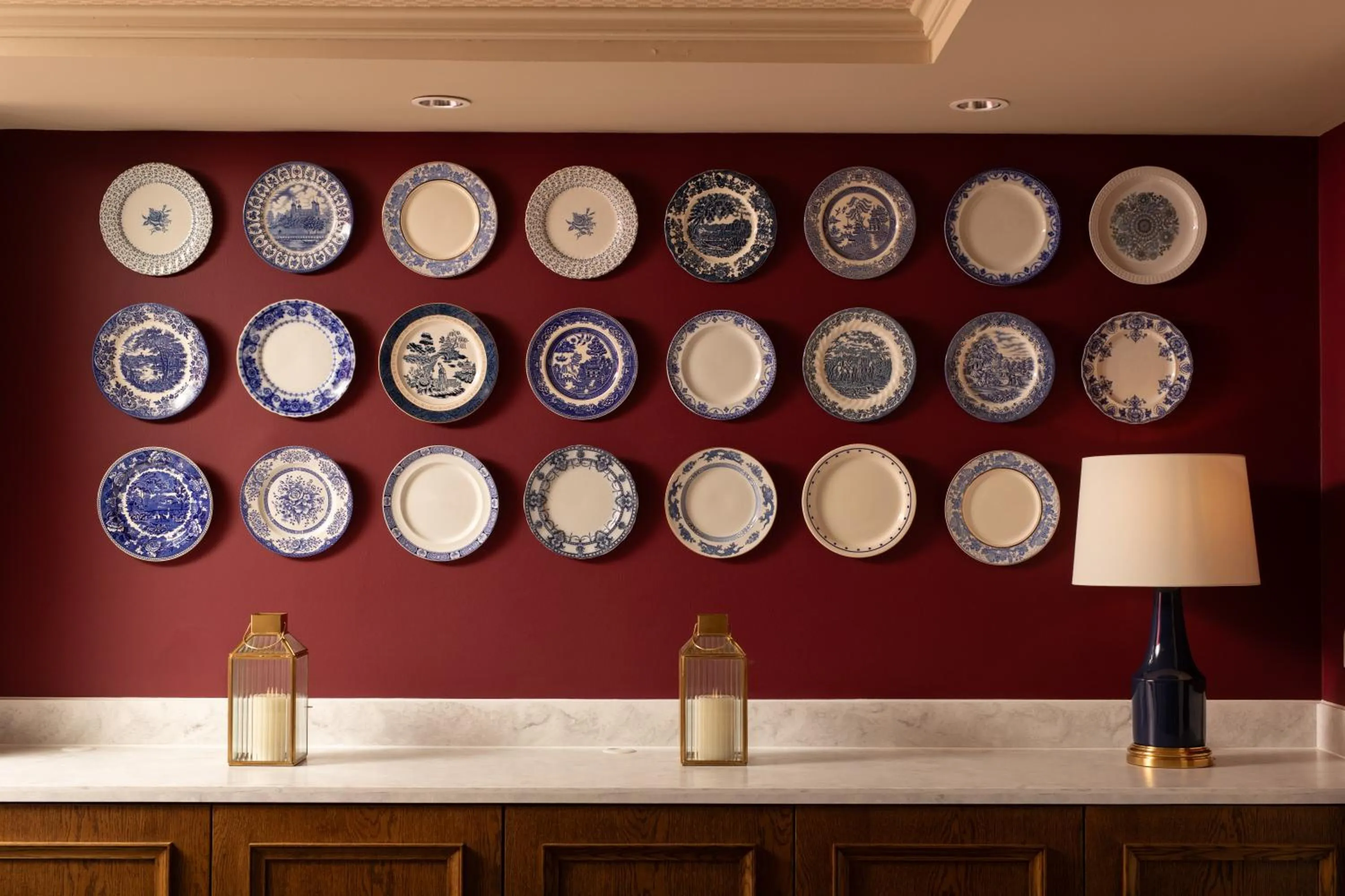 Restaurant/places to eat in The Scholar