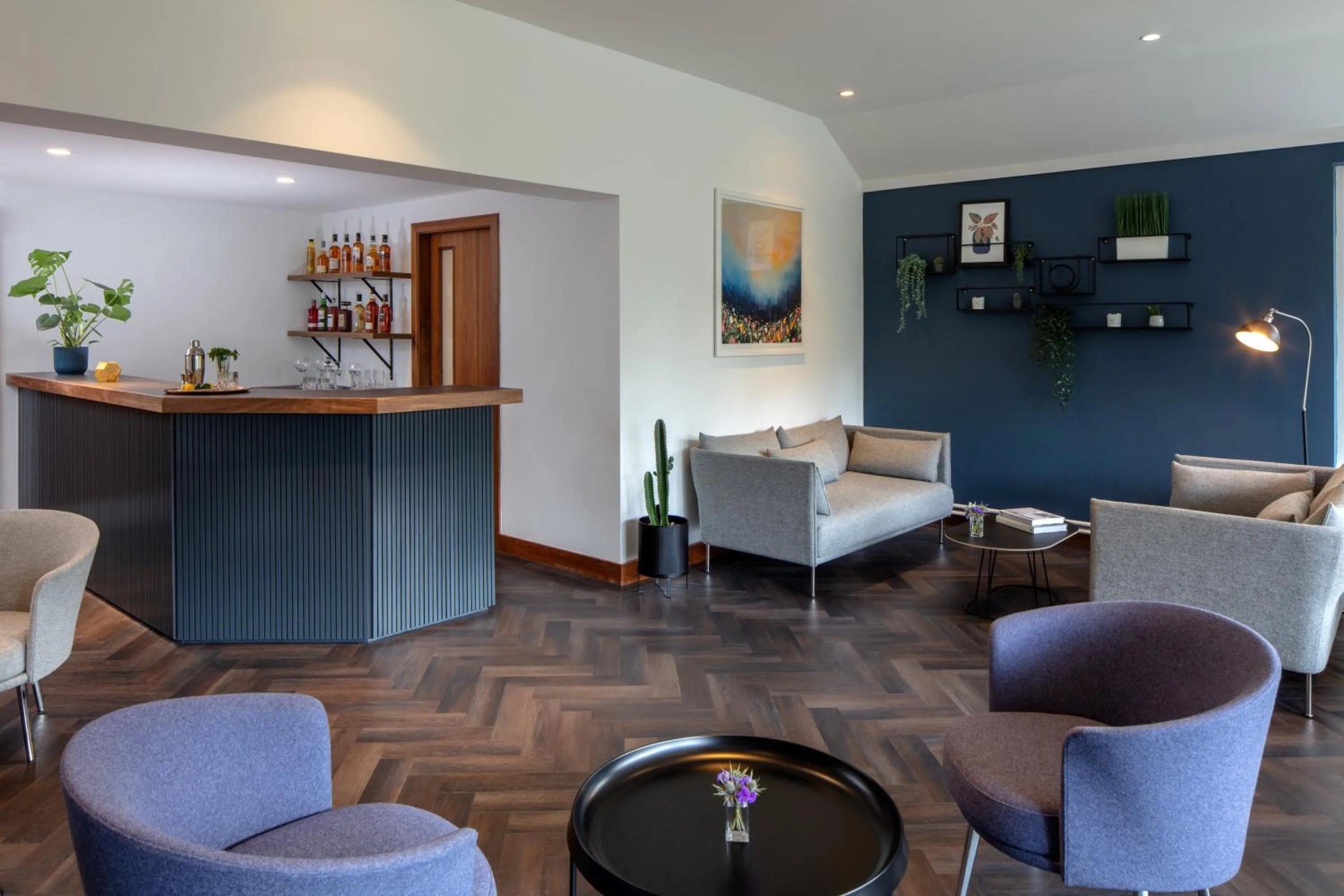 Lounge or bar in The Scholar