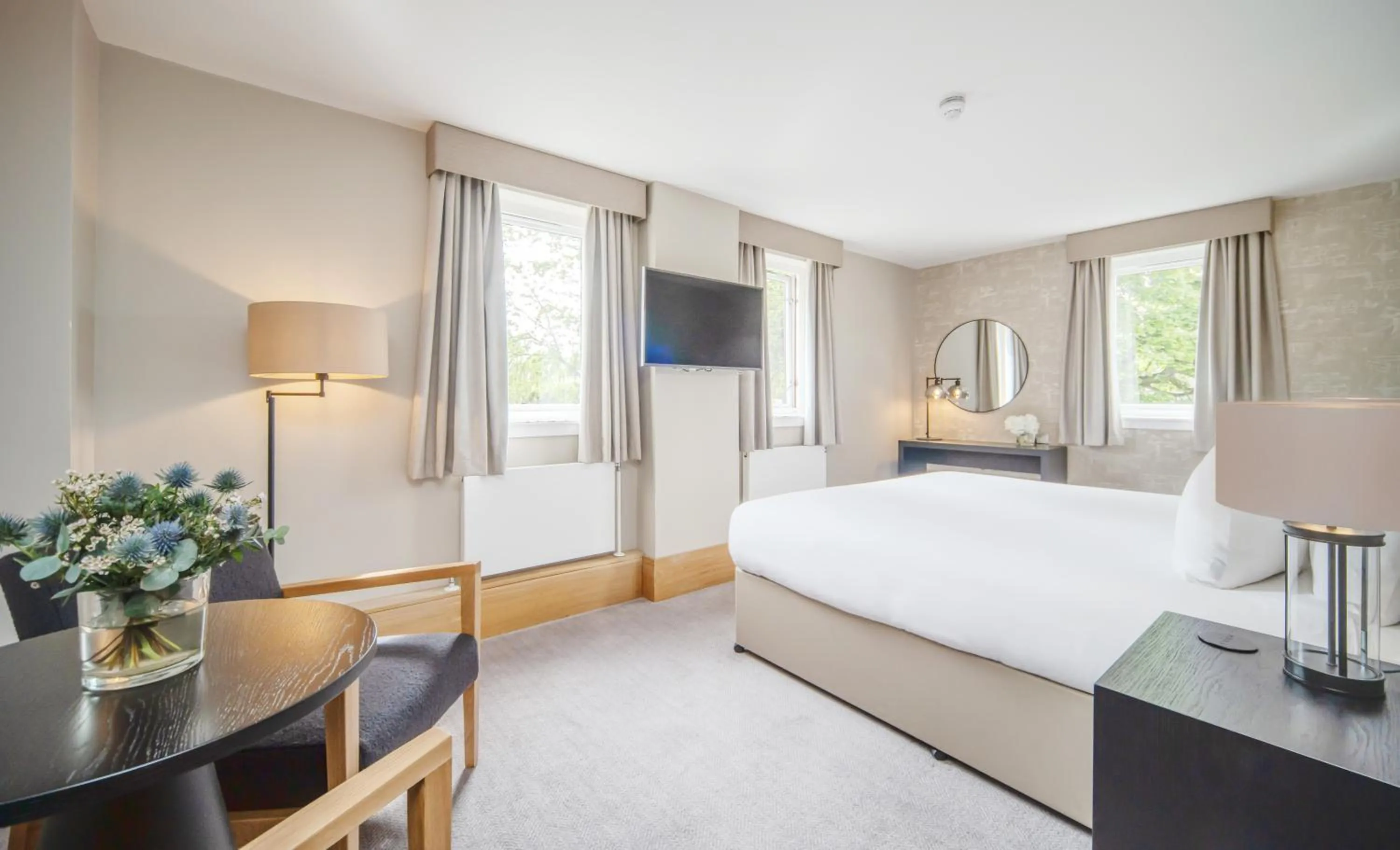 Bedroom, Bed in The Scholar