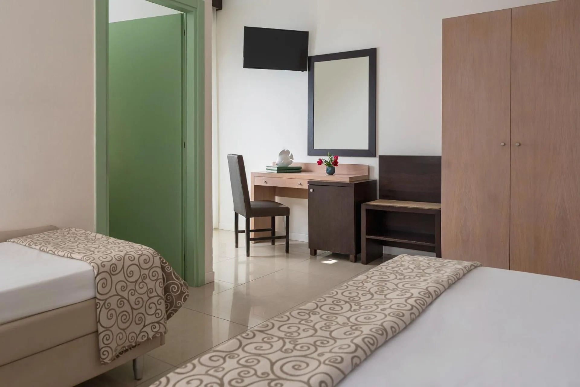 Bed in Hotel Calypso- Rimini Marina Centro