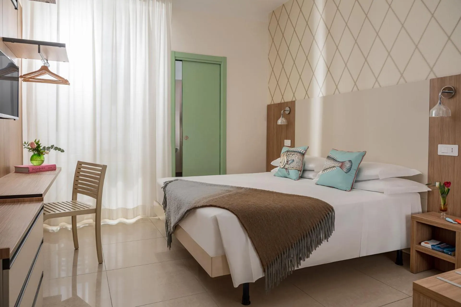 TV and multimedia, Bed in Hotel Calypso- Rimini Marina Centro