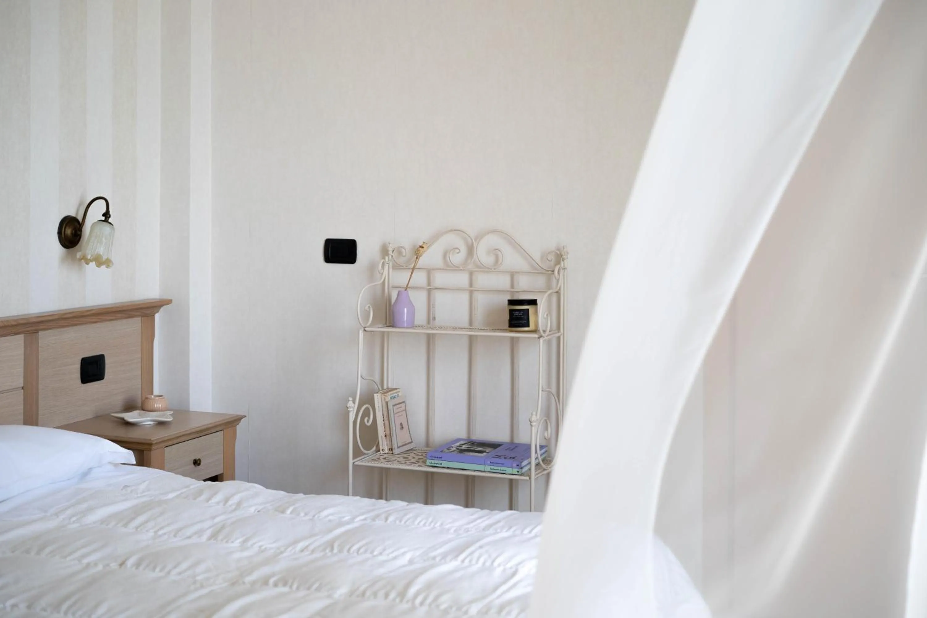 Bed in Hotel Mondial