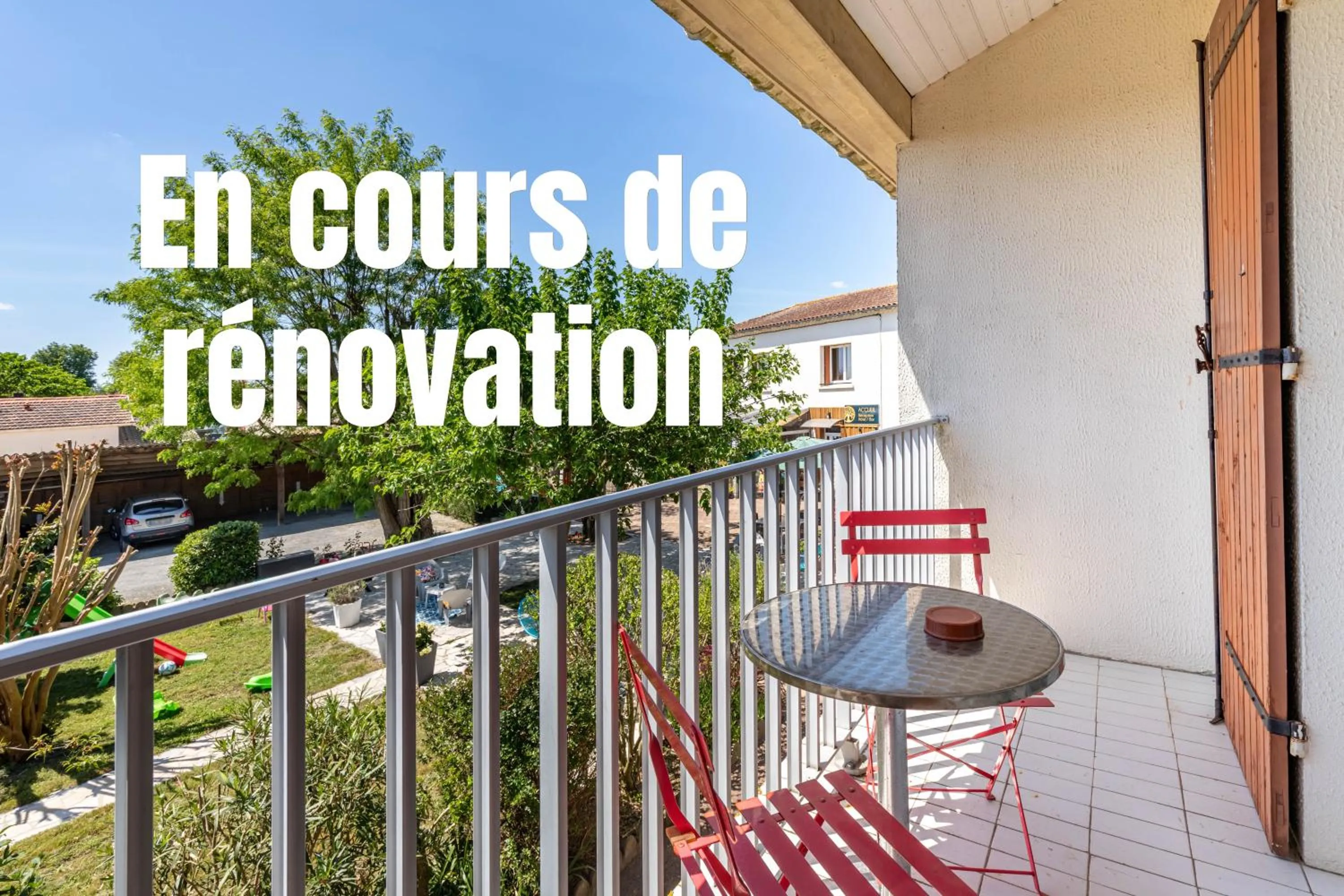 Balcony/Terrace in Hotel Les Vieux Acacias