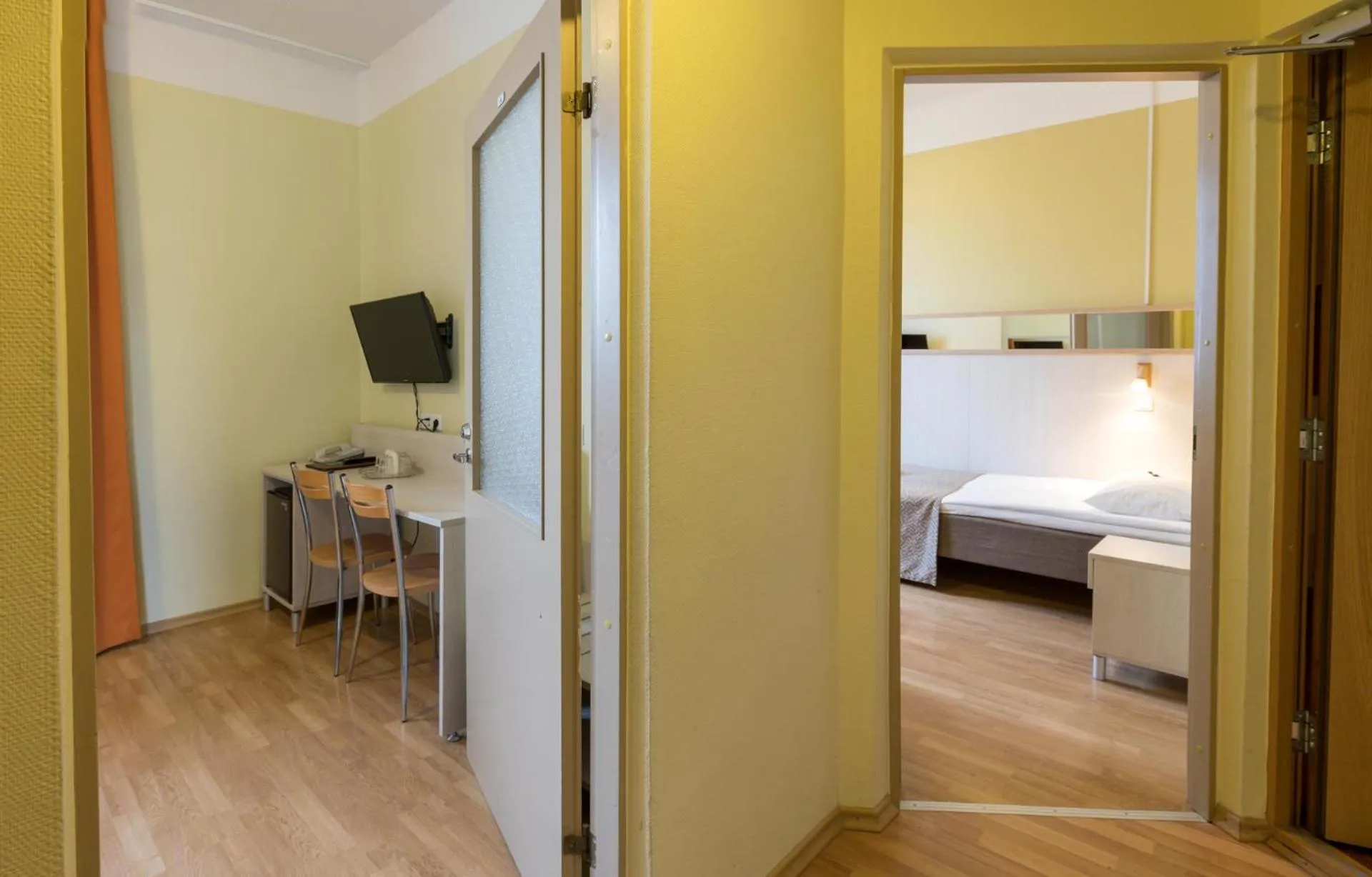 Photo of the whole room, Bed in Viiking Spa Hotel