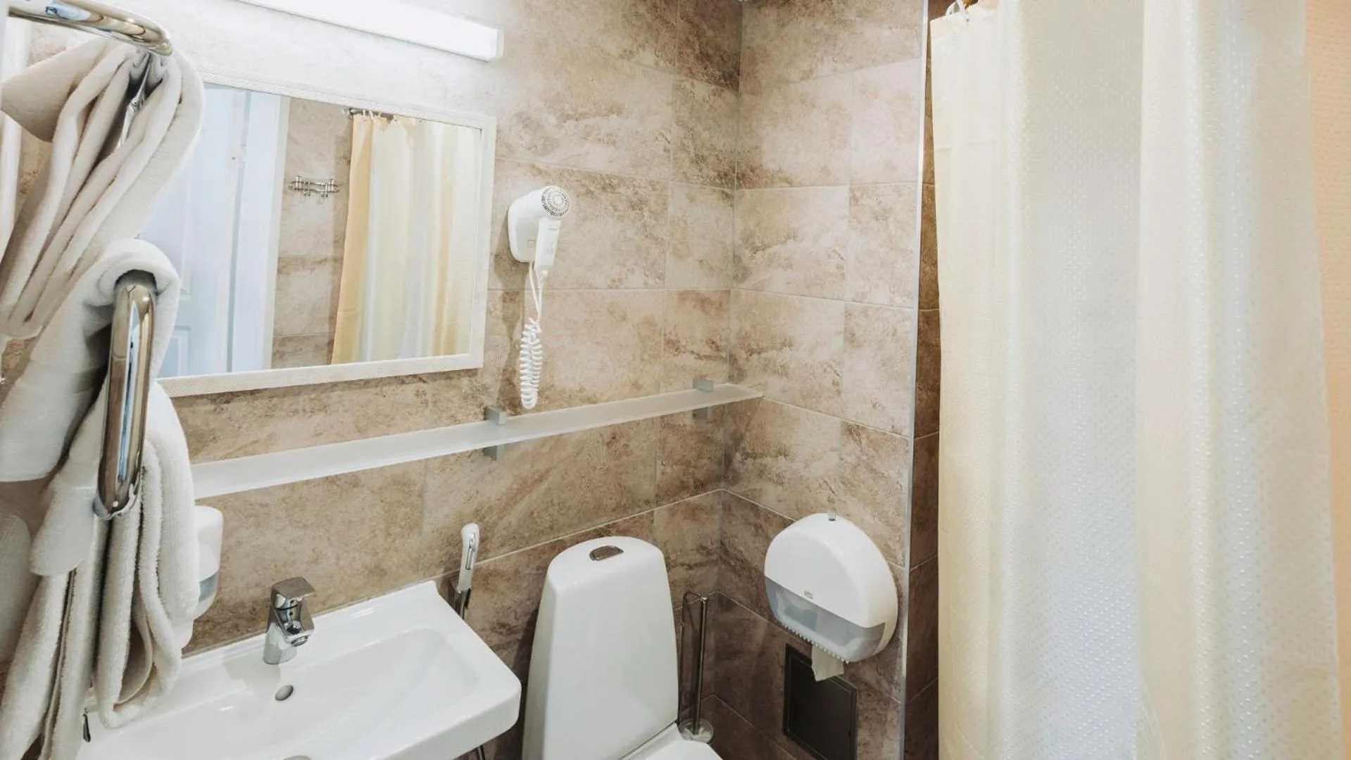 Bathroom in Viiking Spa Hotel