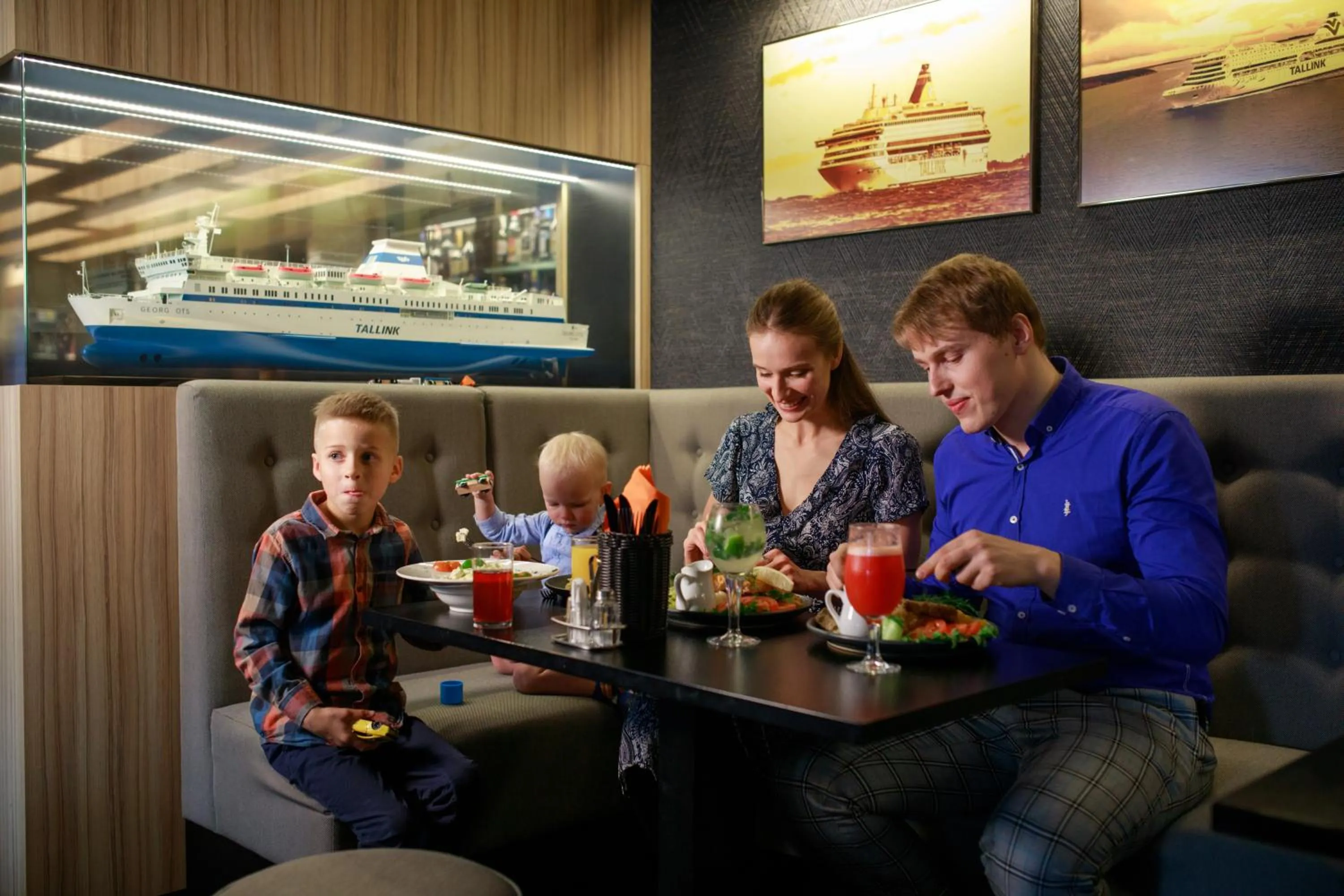 Restaurant/places to eat in Viiking Spa Hotel