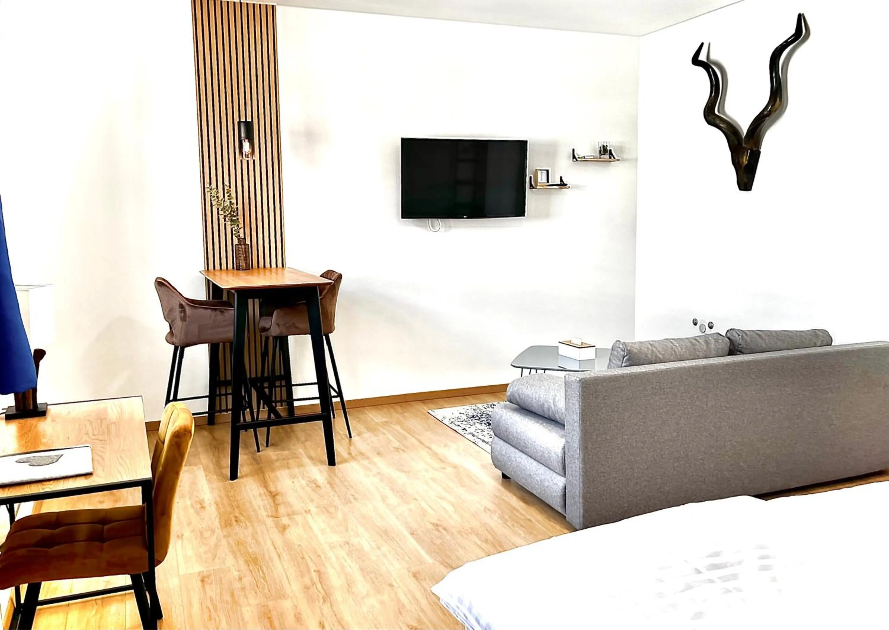 Bed in Hotel Zum Goldenen Hirschen