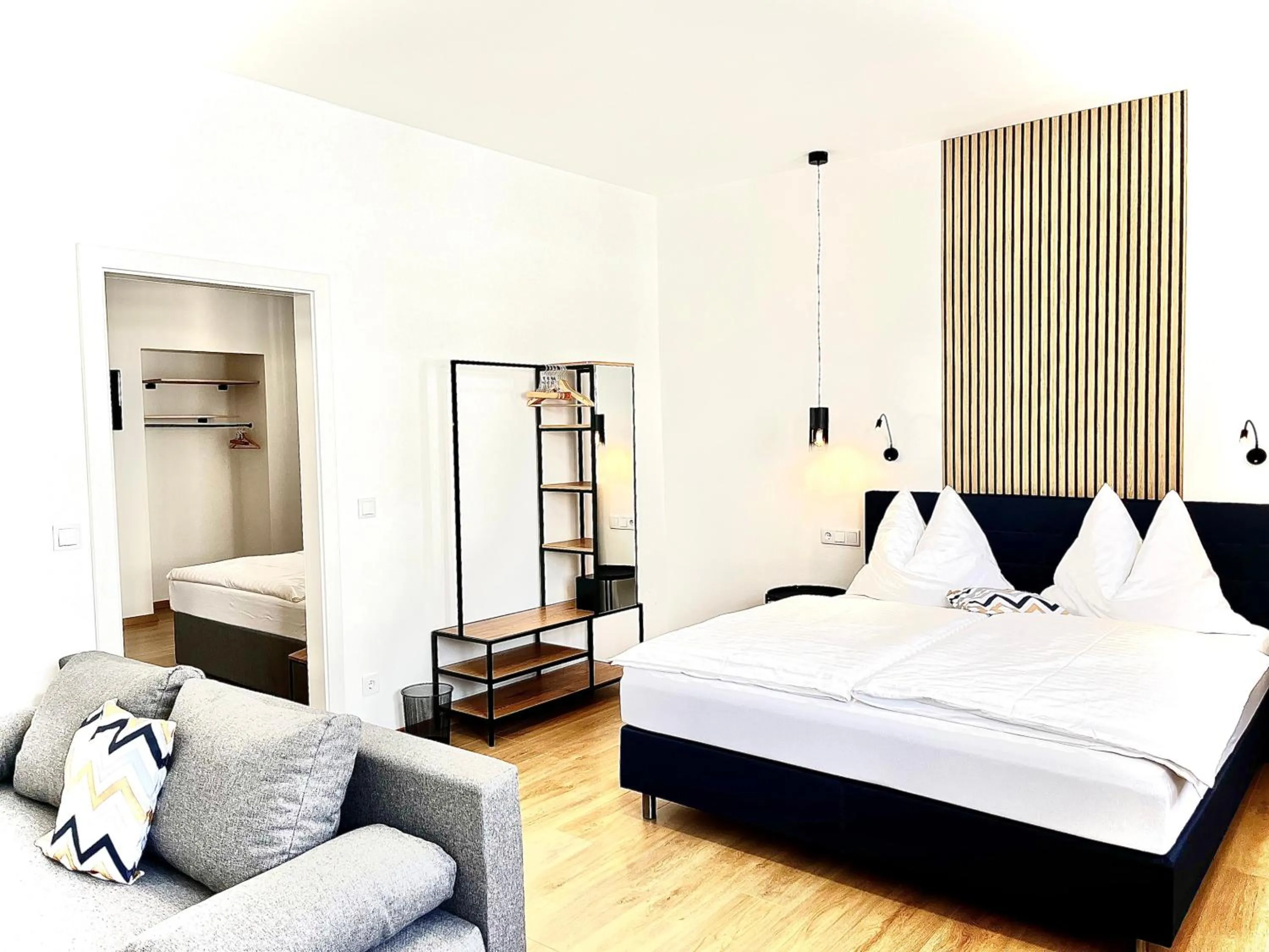 Bed in Hotel Zum Goldenen Hirschen