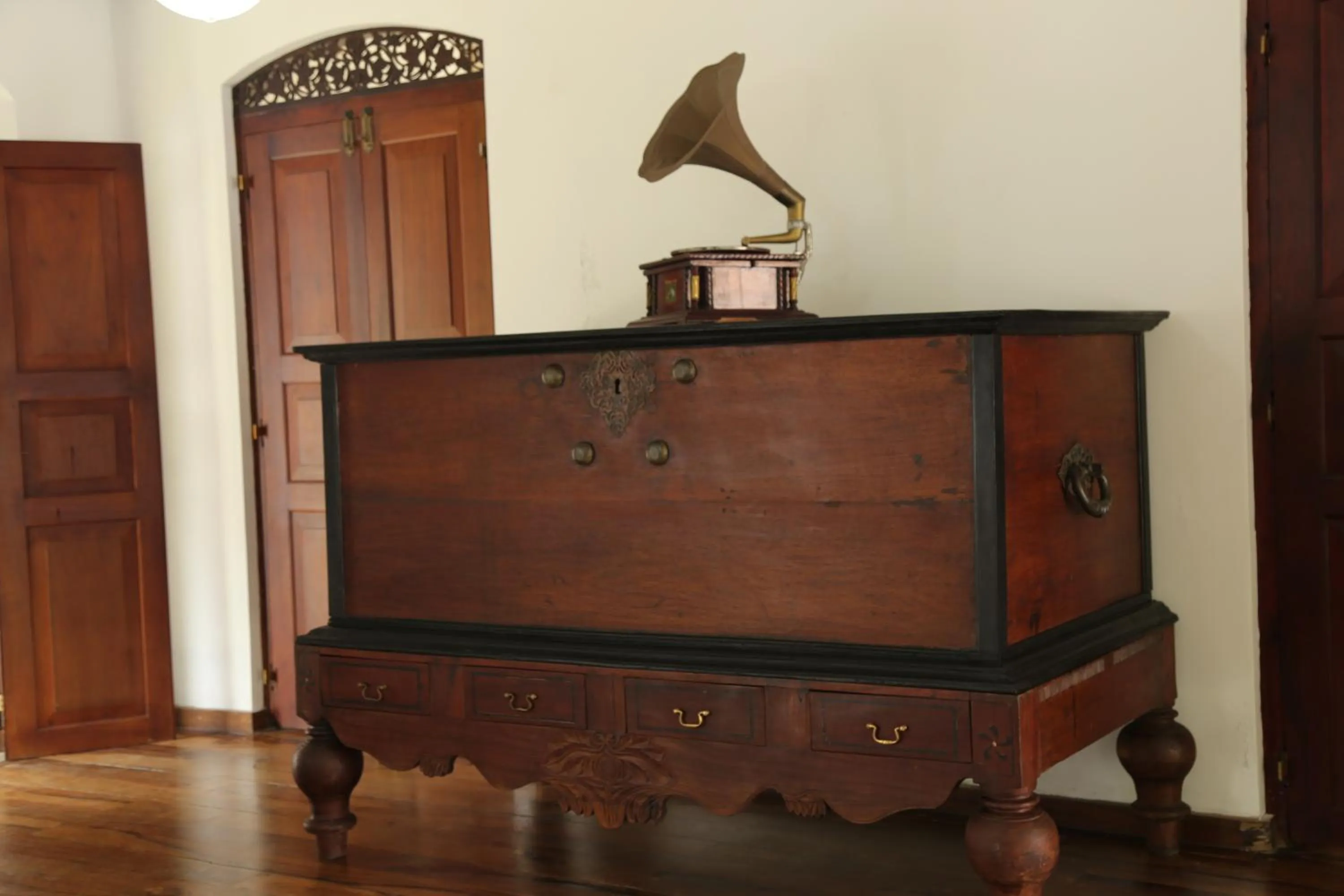 Decorative detail in Thamaya Heritance Tangalle